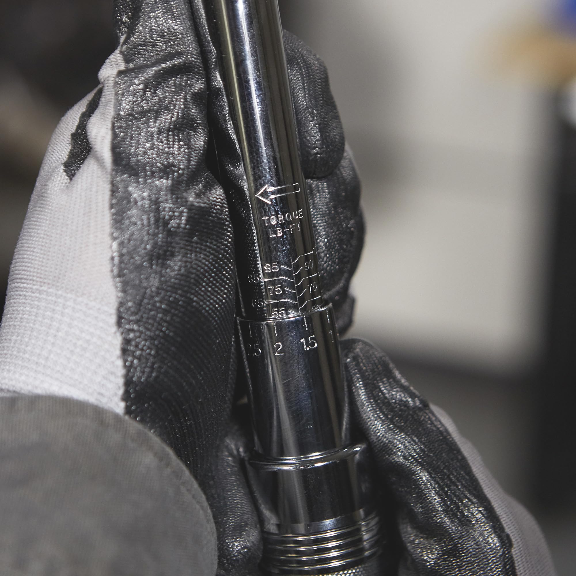 Klutch Flex Head Torque Wrench, 3/8-Inch Drive, Adjustable Click