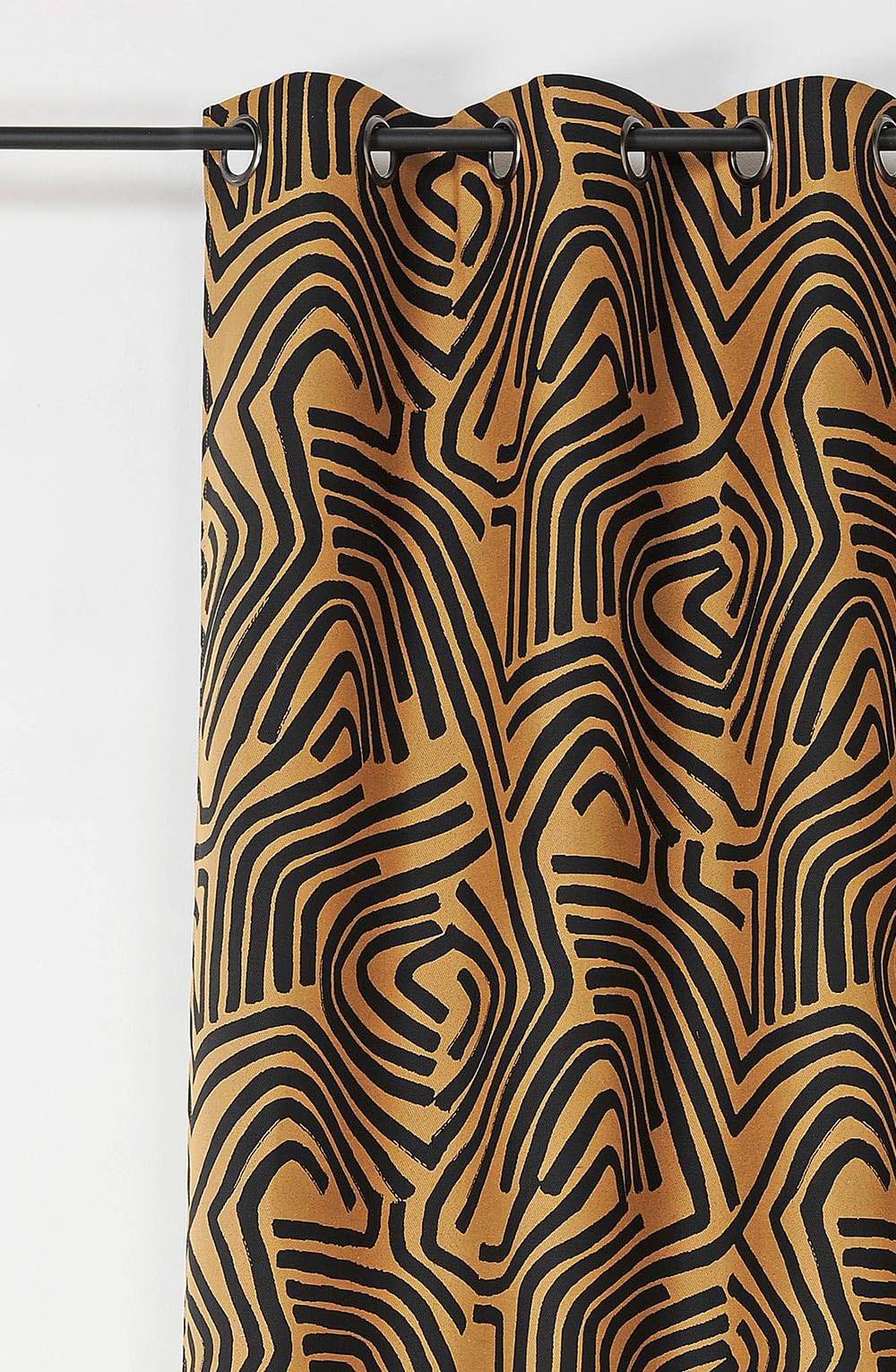 Linder - Rideau Tissus Upcyclé - Tissé et Teint en France - Style Ethnique - Finition Œillets Couleur Canon de Fusil - Coloris Jaune et Noir - Dimensions 140x260cm - Collection Nairobi