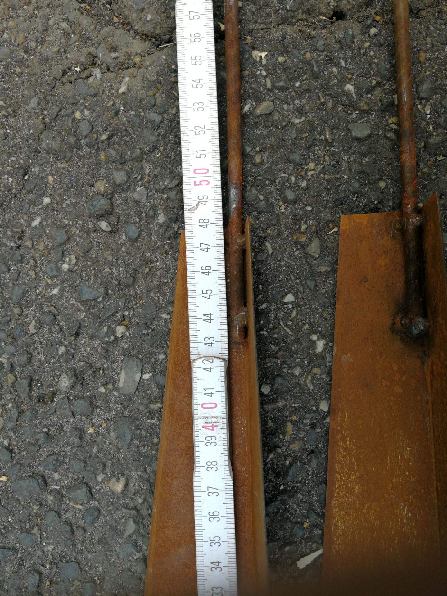 Zen Man Edelrost Gartenstecker – Rost-Optik Beetfigur Als Deko Für Den Garten (Höhe Ca. 48–60 Cm)