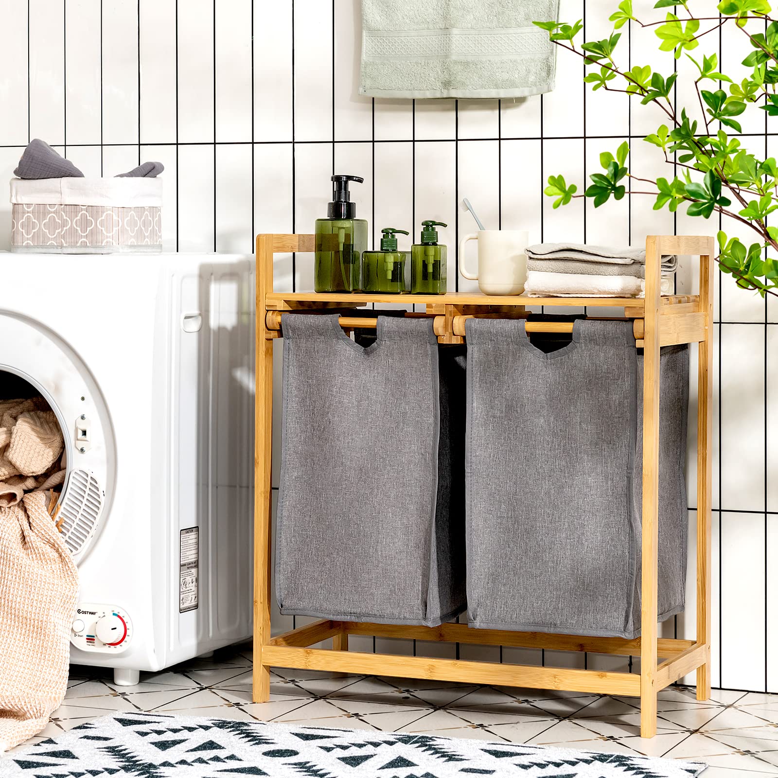 GIANTEX Estantería de Bambú con 2 Cestas Extraíbles para la Ropa, Cesta de Colada con 2 Bolsas de Tela y Estante Superior, 64 x 33 x 73 cm, Mueble de Almacenamiento para Baño, Lavandería (Gris)