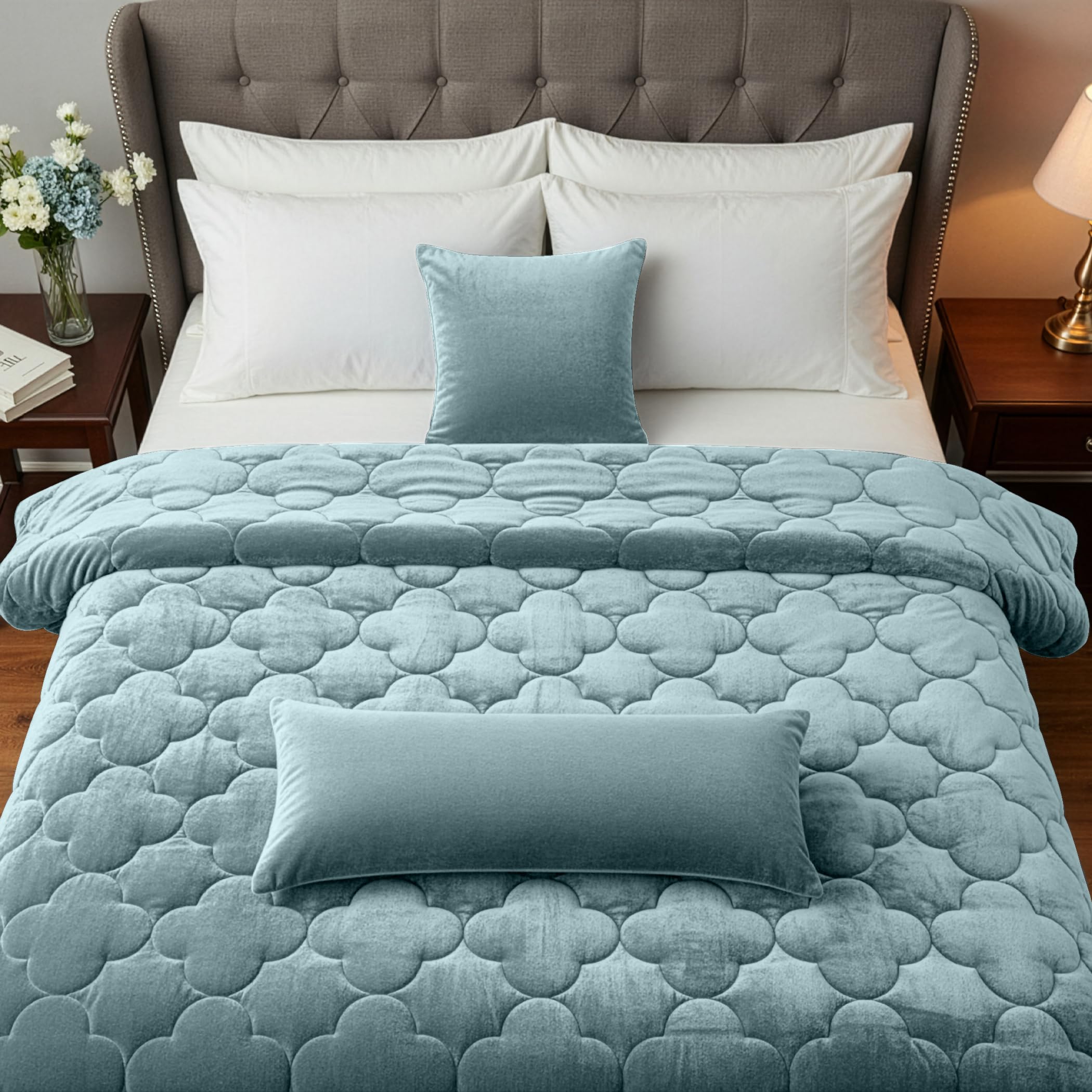 SLEEP COMFY 4 Jahreszeiten Bettdecken 220 x 240cm, Samt & Mikrofaser ohne Bezug, Atmungsaktives, Hypoallergene Steppdecke für Zuhause, Caravan & Camping, Oeko-TEX®-Zertifiziert