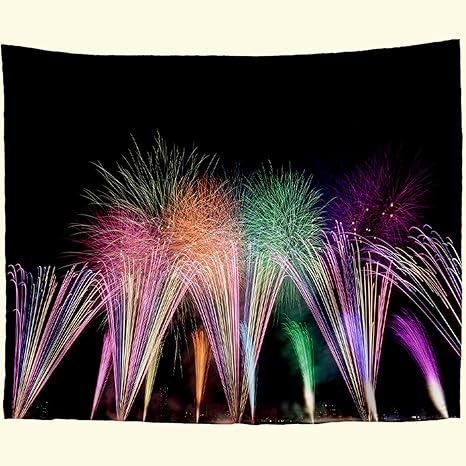 Amazon Co Jp 東宝 タペストリー 花火 花火大会 夏 夜空 浴衣 横幅150cm 縦幅100cm オシャレ 厚手 布ポスター 多機能 ポスター インテリア 落ち着く プレゼント サプライズ クラシック 背景 気分 インテリア 壁掛け 壁飾り 暖簾 ホリデーパーティー 雰囲気転換a457