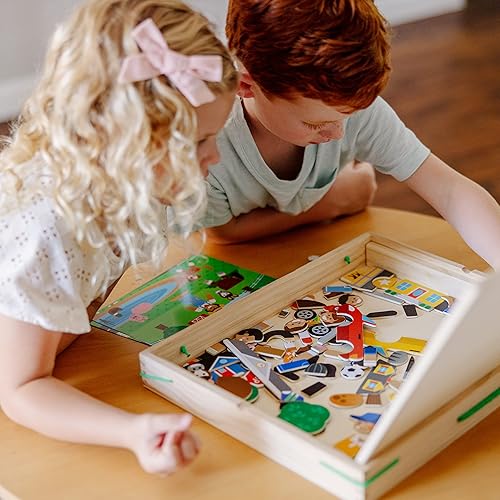 Miniatura 5 de Melissa & Doug - Juego magnético de madera con imágenes, con 119 imanes y tarjetas de escenas complementarias.