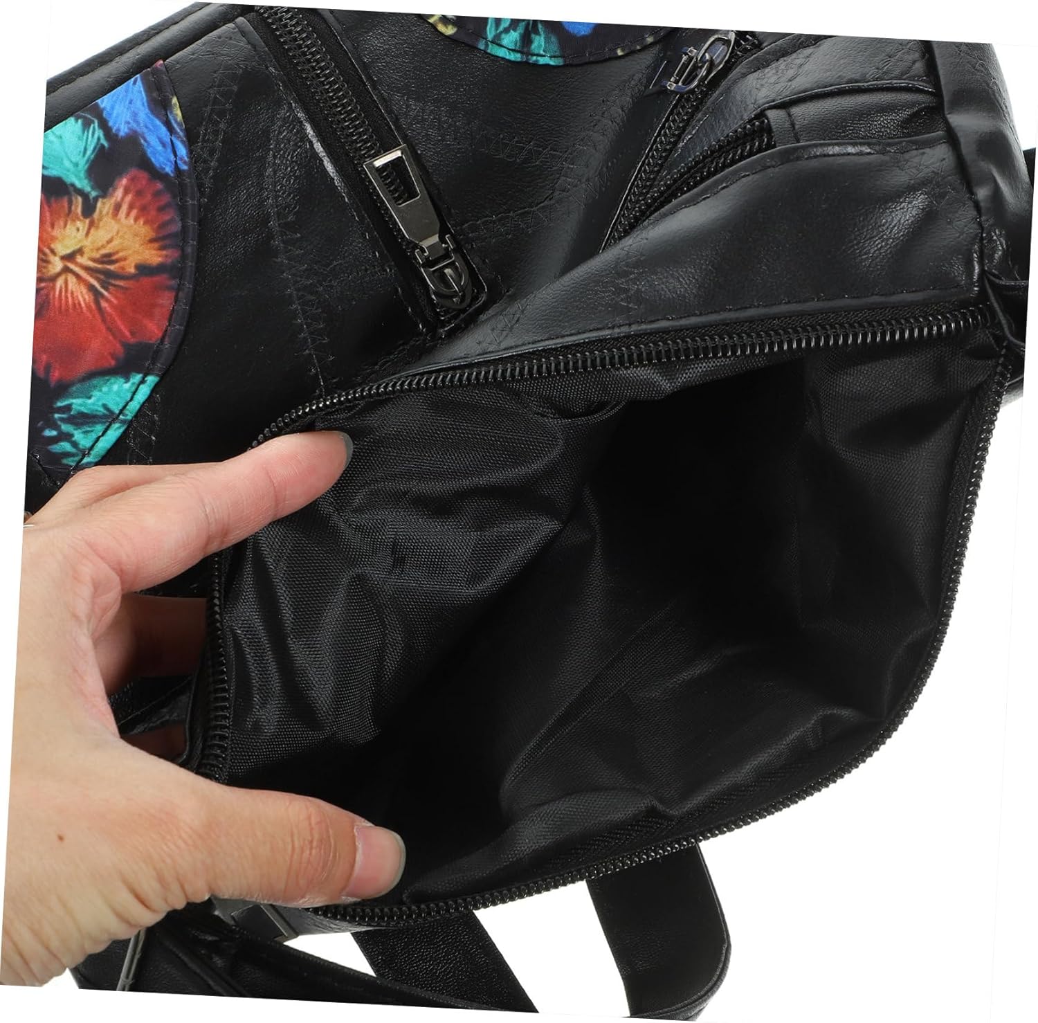 TENDYCOCO Fashionable Black PU Leather Crossbody Bag Woman's Shoulder Bag Zipper Pouch Women's Fashion Bag for Daily Use - Image 5