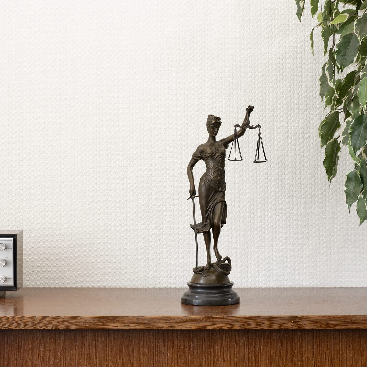 Moritz Figura de bronce de Lady Justice, altura 40 cm, 2,7 kg, estatua antigua