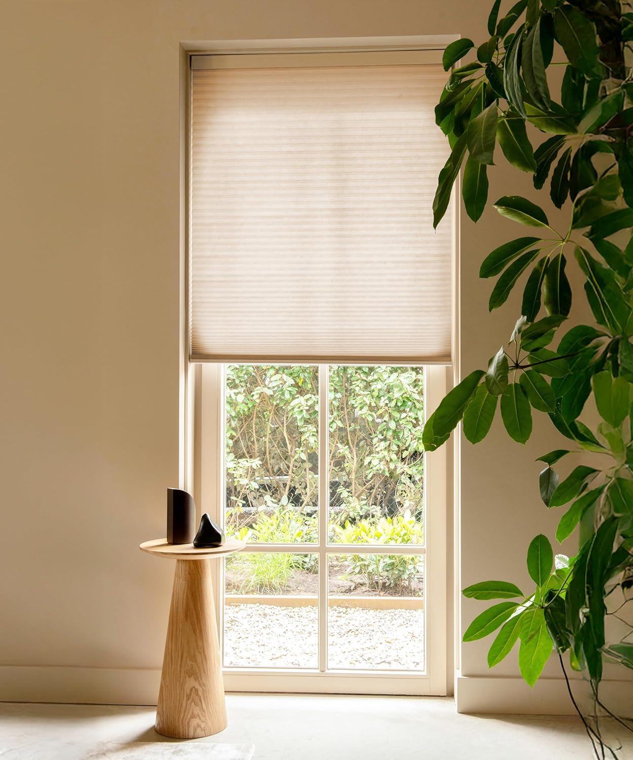 Pull Down Shades for Windows, Light Filtering Cellular Shades Cordless, 9/16" Cell Honeycomb Blinds, Sandshell 27.5"(W) x48(H)