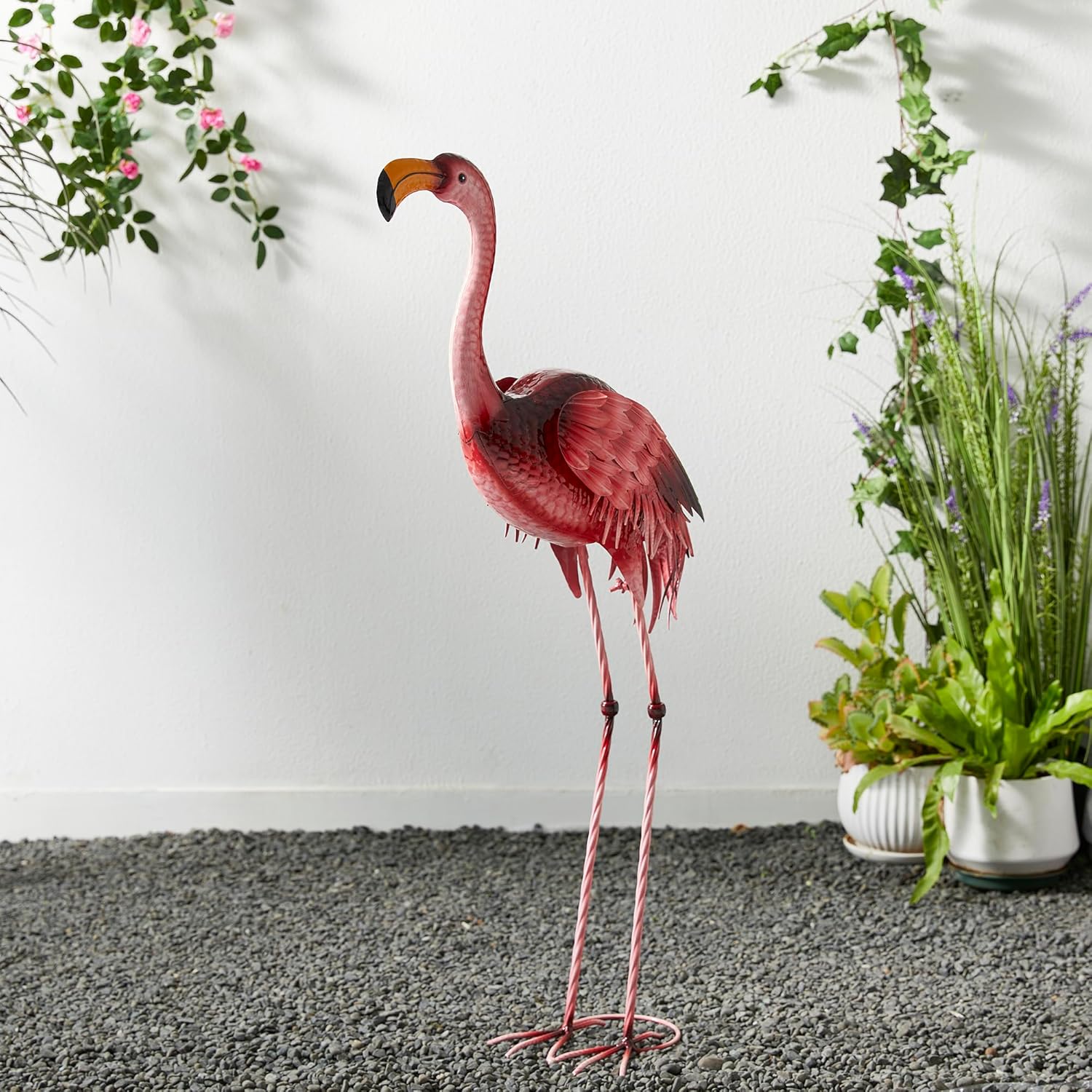 Glitzhome Metal Standing Flamingo Garden Statue with Stakes Outdoor Decorative Sign, 38.5" H