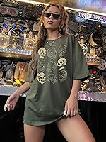 Vista 2 de WDIRARA Camiseta casual de gran tamaño con estampado de calavera y hombros caídos para mujer