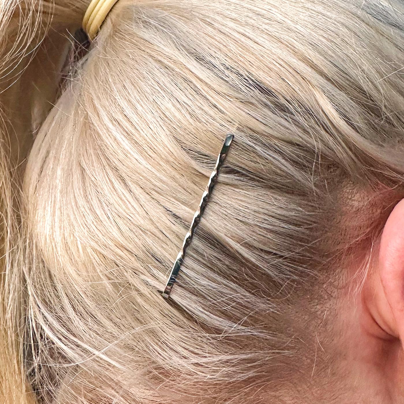 HAARallerliebst Twisted Hair Clips (Pack of 24, Silver,White - Image 2