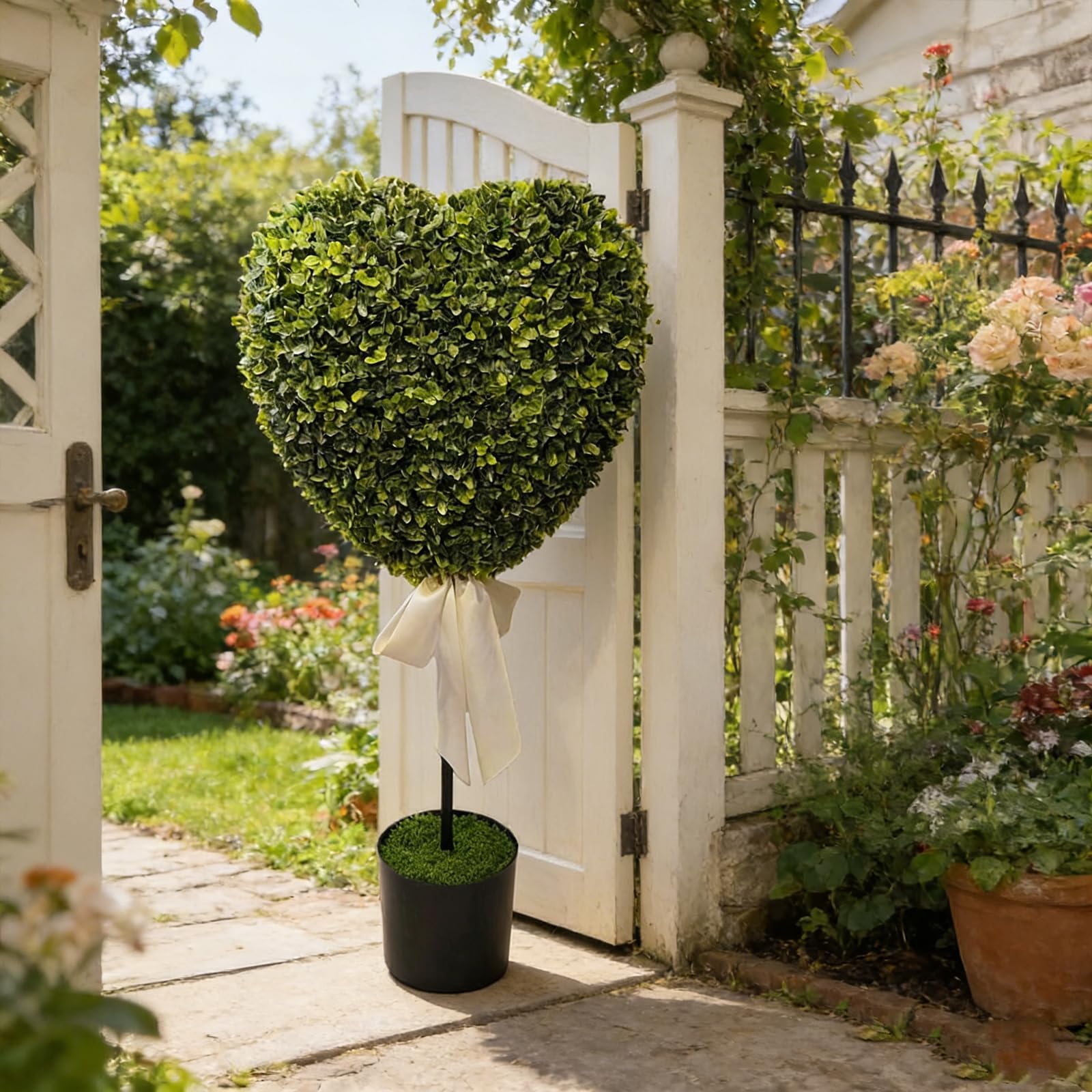 Topiaria a forma di cuore per esterni, 2026, alberi topiaria a forma di cuore, 73,7 cm, in bosso artificiale con fiocco, arte topiaria, per interni ed esterni, decorazione per portico domestico (2 set