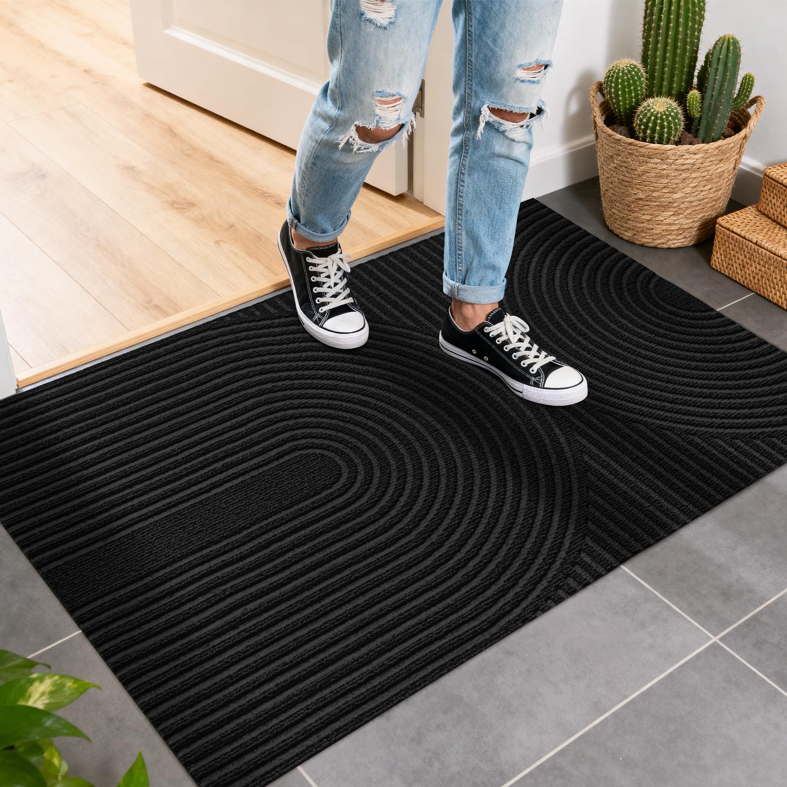 FEOMOS Door Mats Indoor 60x90cm, Dirt Trapper Door Mat Absorbent, Non-Slip Doormat Low Profile, Machine Washable Floor Mat for Front-Back Door, Entrance, Kitchen, Patio - Black