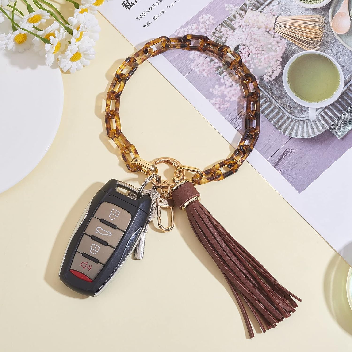 Wristlet Keychain for Women, Acrylic Chain Link Wristlet Keychain Boho Car Keychain with Leather Tassel - Image 5