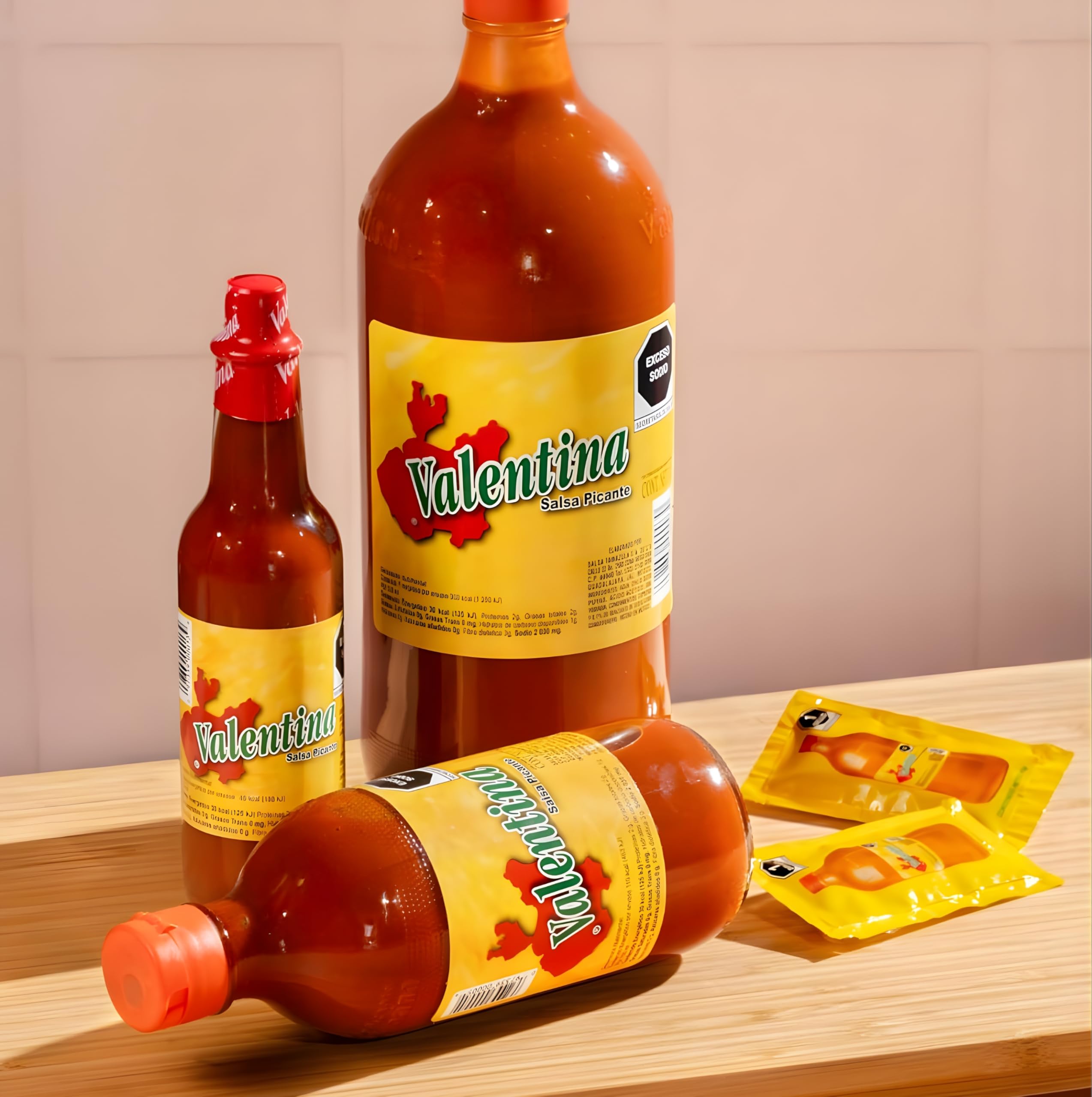 Salsa Picante Valentina Amarilla – Salsa Mexicana de Chile Tradicional – Hot Sauce Mexicana para Tacos, Nachos, Patatas, Frutas y Mariscos - Distribuido por Laborawi (1L)