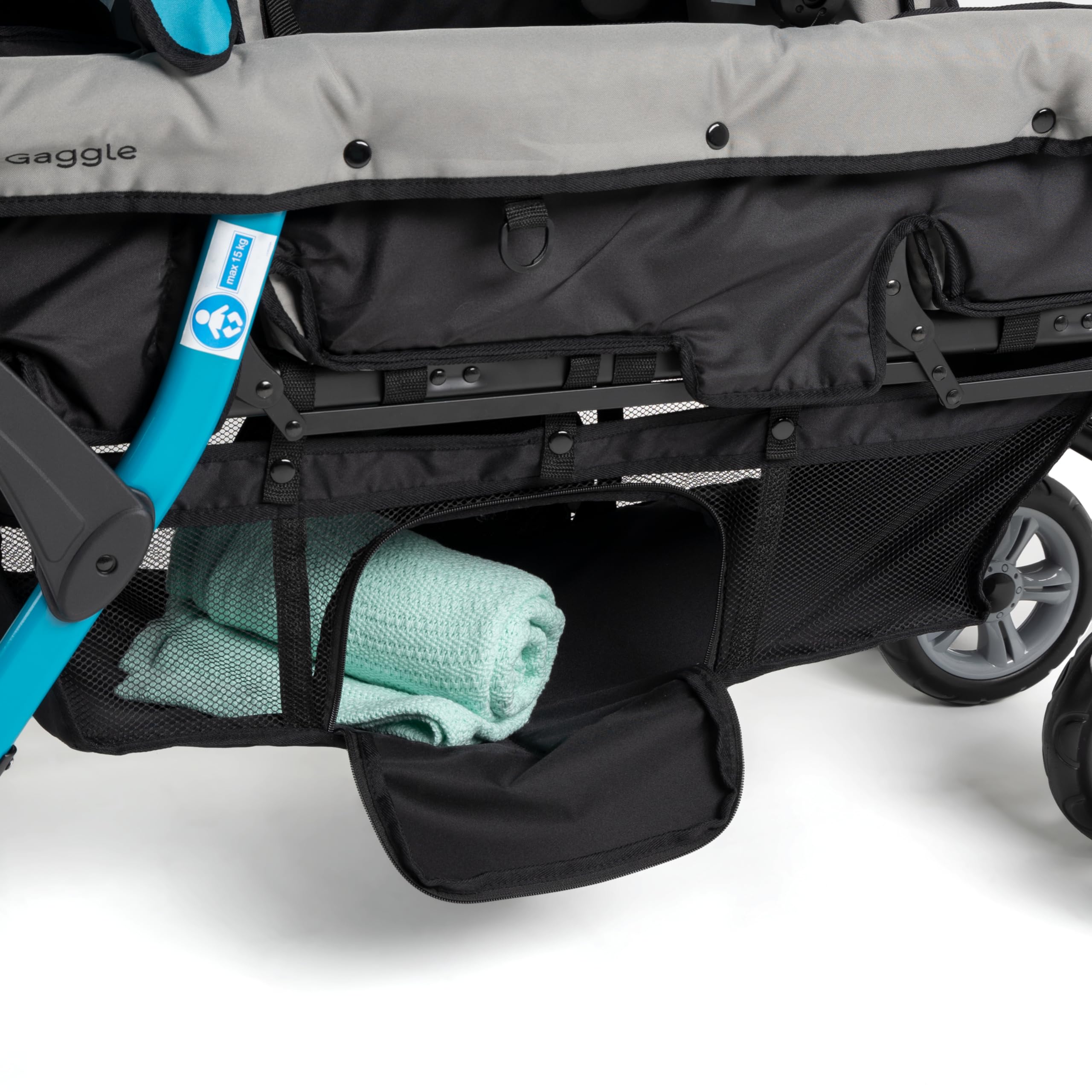 GAGGLE - Compass | Poussette triple turquoise | Poussette 3 places, pliable, facile à ranger - de 6 mois à 4 ans - Harnais 5 points ajustable | Sièges ajustables | Pare-soleil