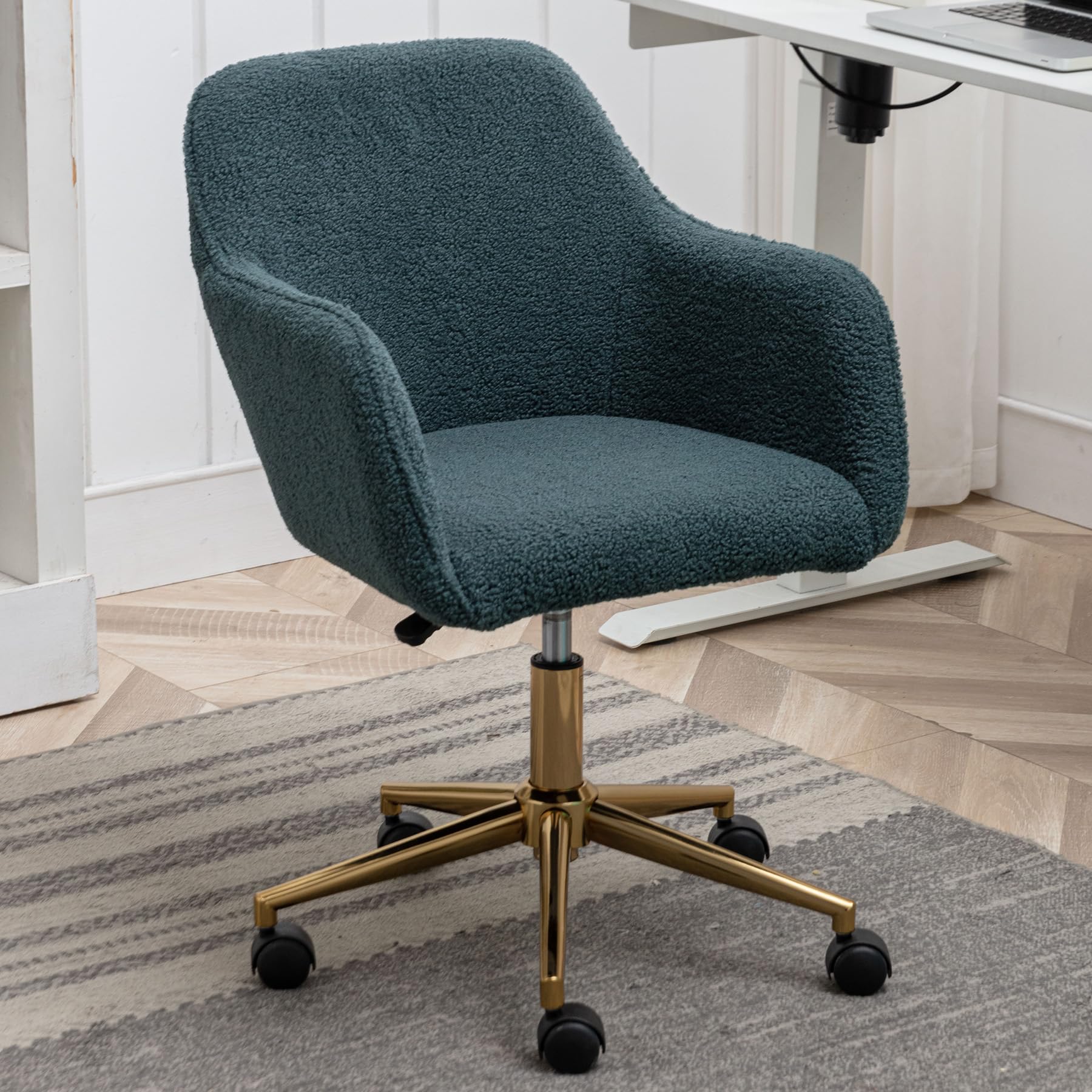 Thctvous Fuzzy Desk Chair Comfy, Cute Vanity Chair with Wheels and Back, Preppy Chair for Vanity Bedroom, Teddy Upholstered 360 Swivel Adjustable High