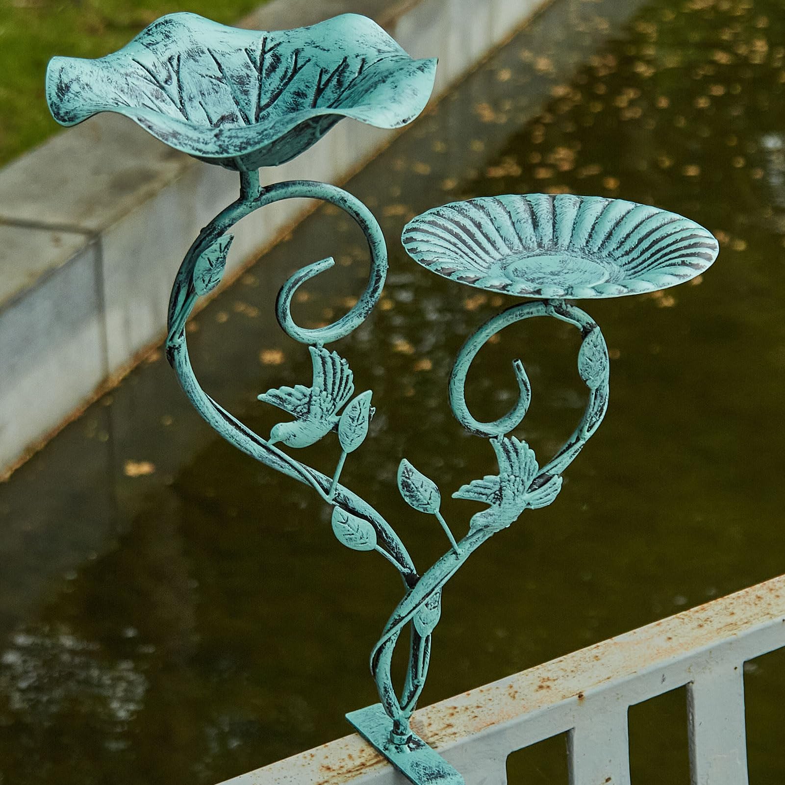 Amazon.com: HLQMFHT Deck Bird Bath and Metal Bird Feeder,2-in-1,Bird ...
