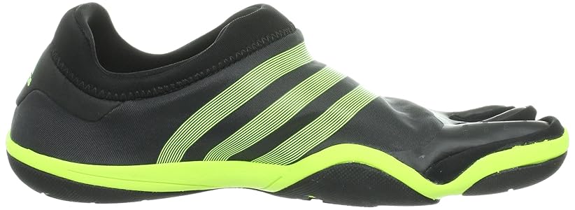adidas adipure ジャパントレーナー トレーニングは足から進化する。「adipure trainer 360