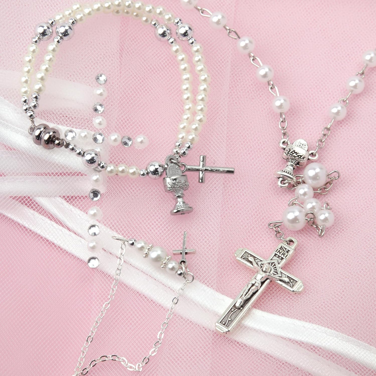 Needzo Girls First Communion Essentials Kit, Includes White Tulle Veil, Rosary and Two Bracelets, Religious Keepsake Gifts, 4 Items