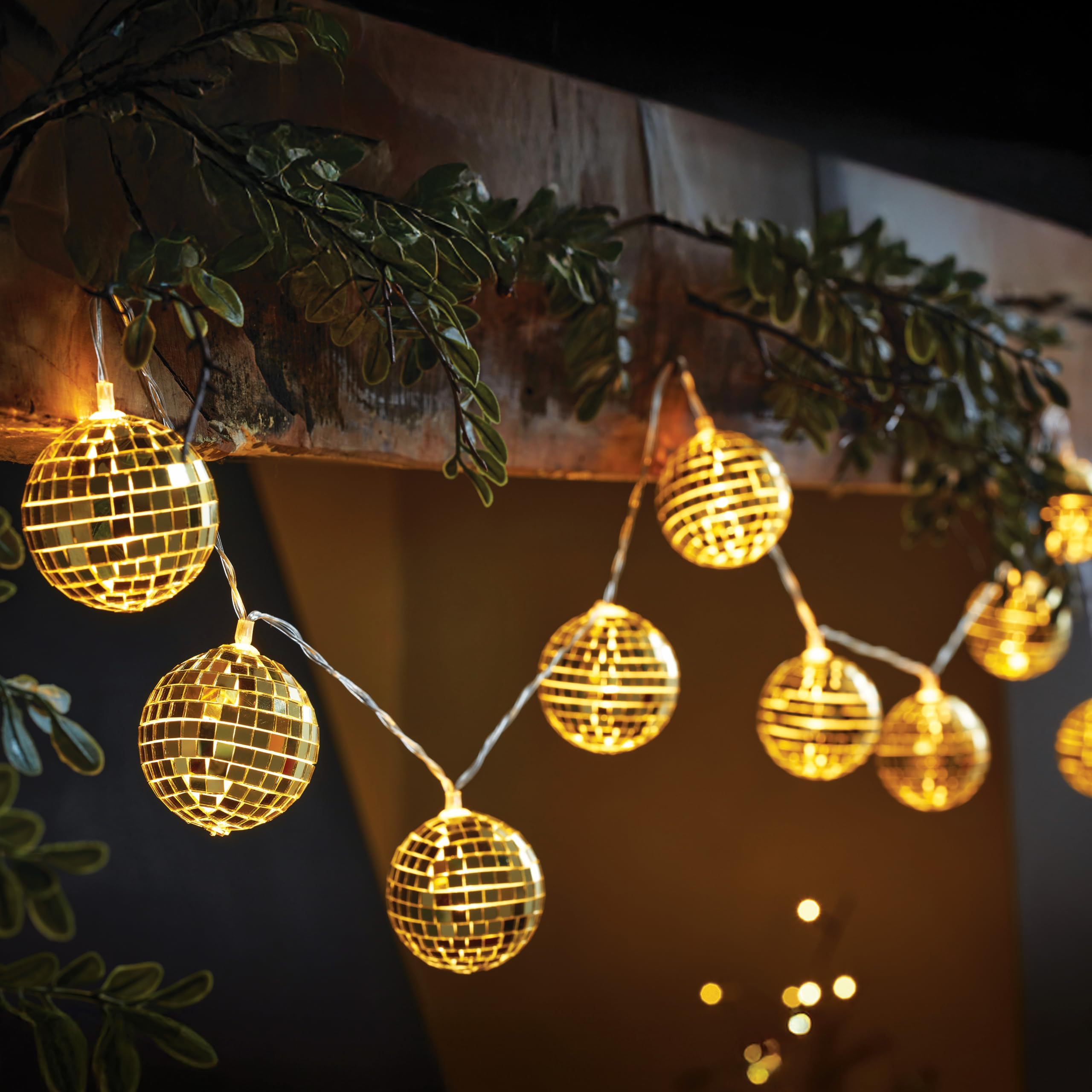 mysmartbuy.com Glitter Ball String Lights Gold or Silver 1.35m Set of 10 LED Disco Ball Fairy Lights Battery Powered Warm White Glow Indoor Christmas & Party Décor (Gold)