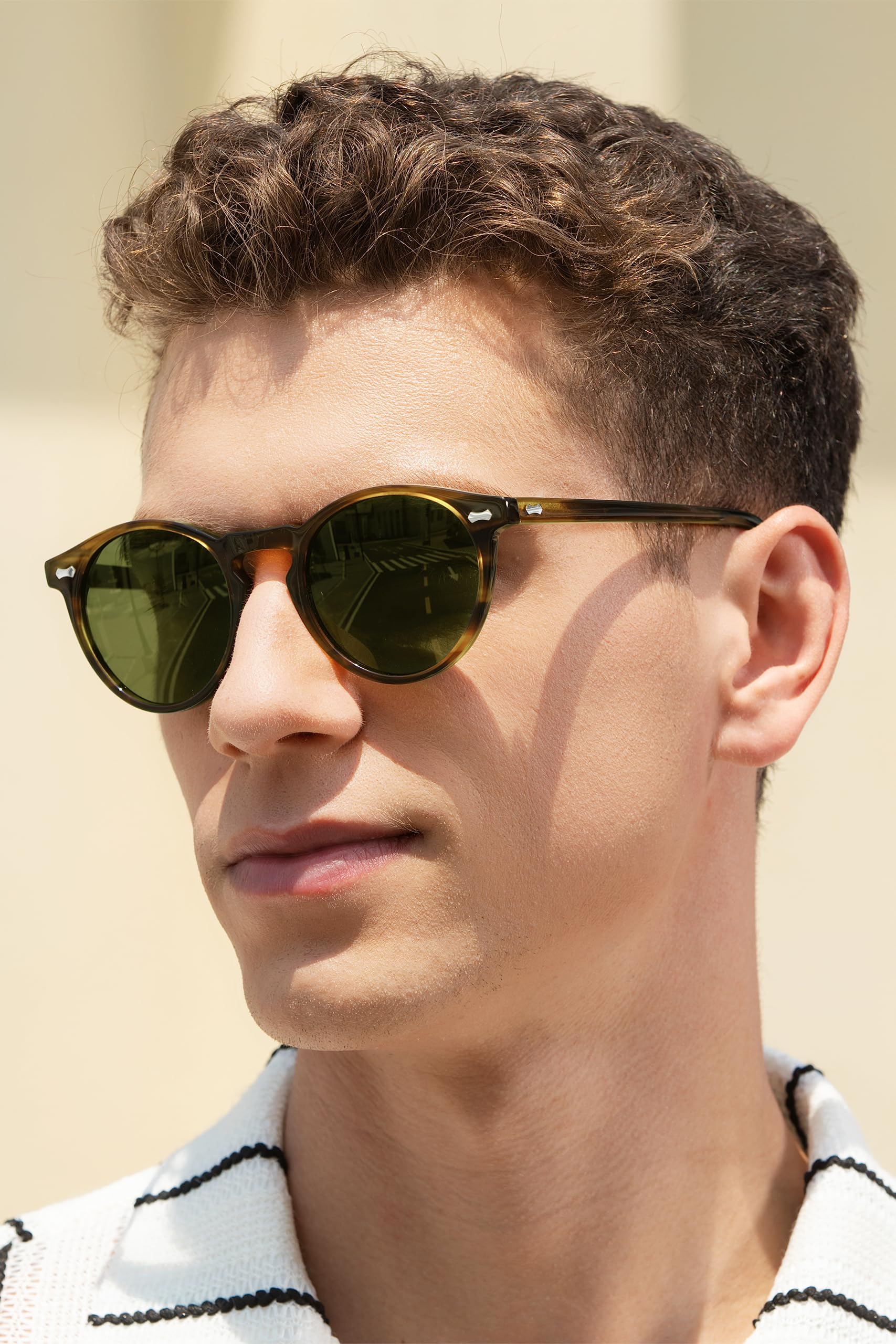 CARFIA męskie okulary przeciwsłoneczne z polaryzacją, okrągła oprawka, ochrona UV 400, styl retro, skórzane etui