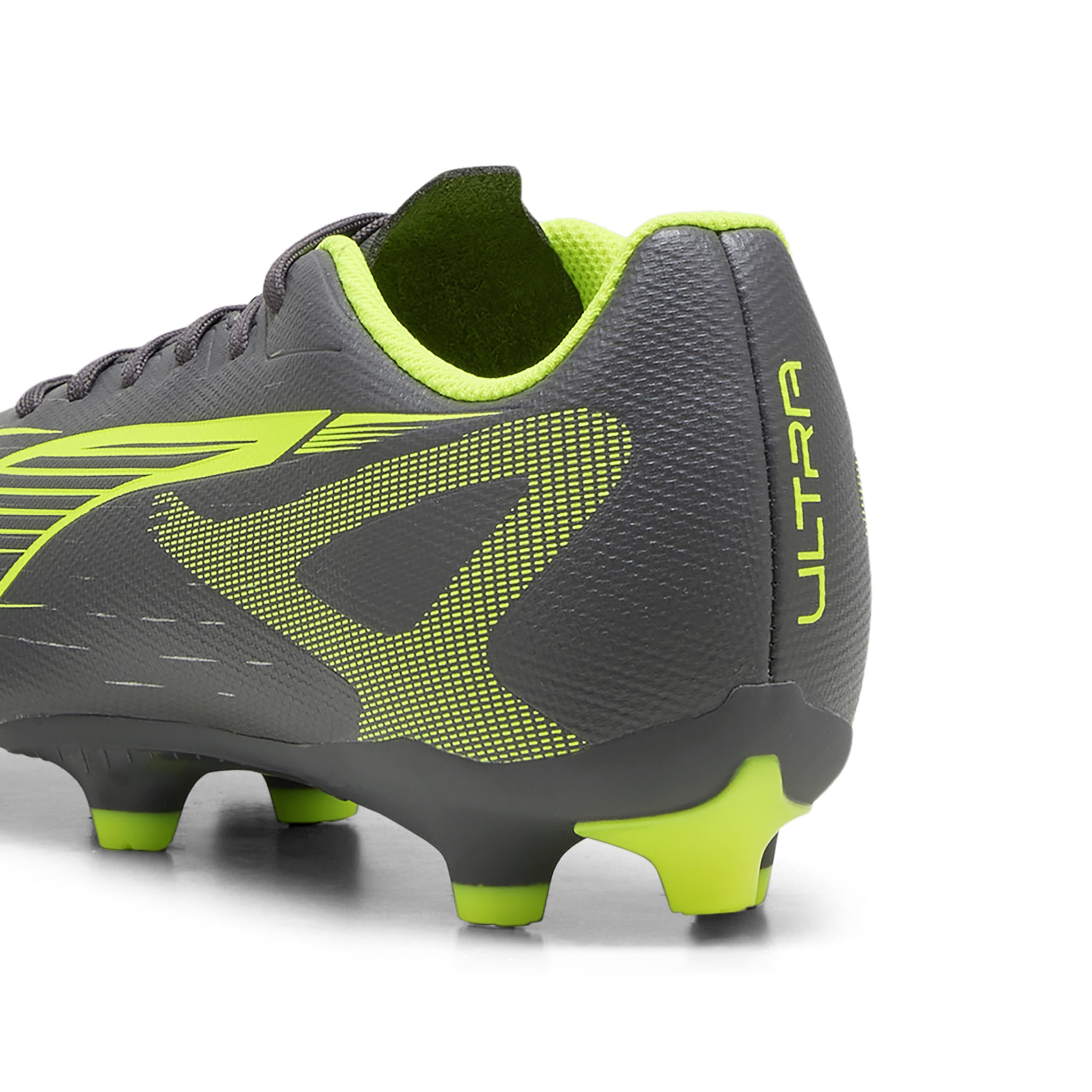 PUMA Femme Ultra 5 Play FG/AG Wn's Chaussure de Football