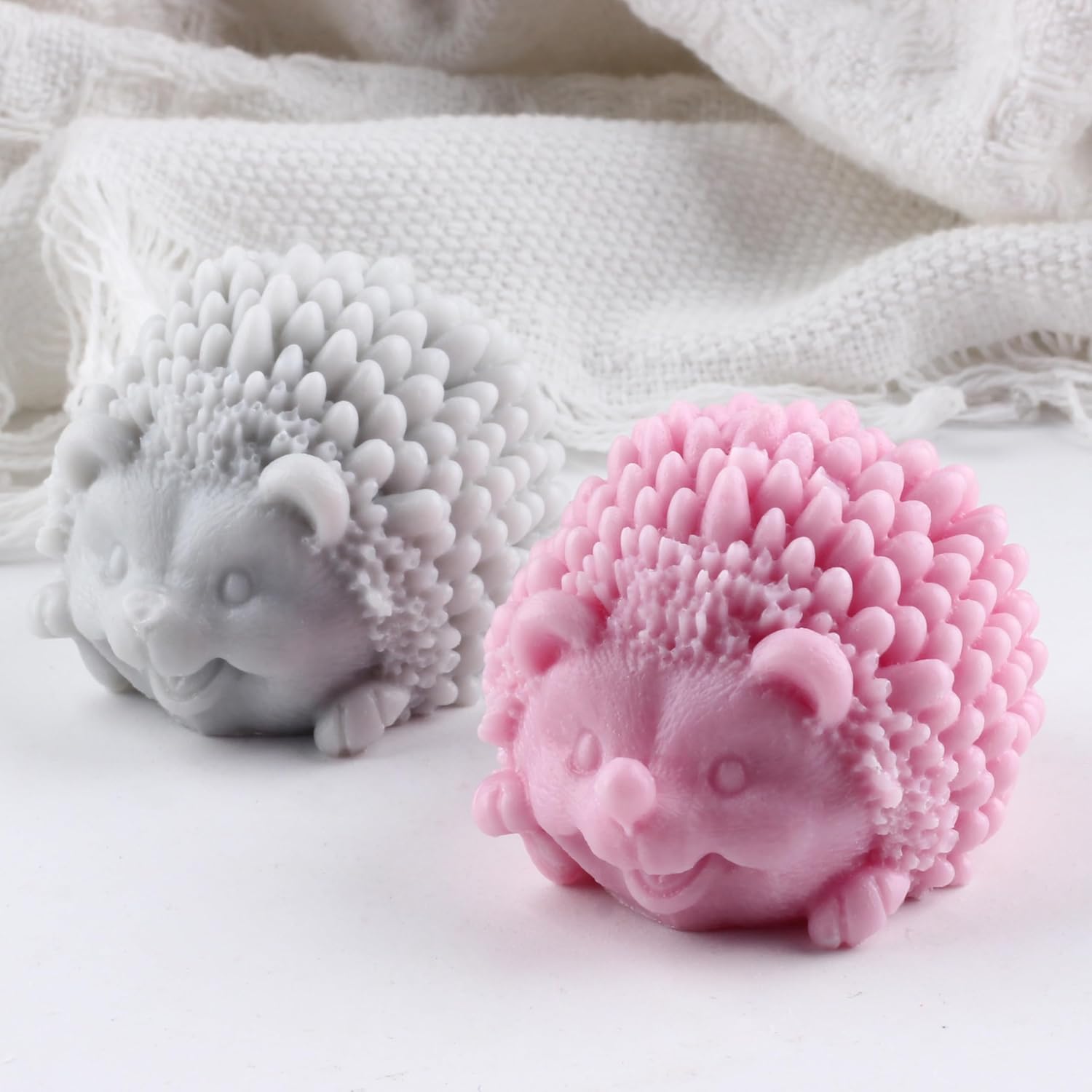 XIAOSHUI Hedgehog Candle Molds Hedgehog Candle Silicone Mold for Candles Making Resin Casting Aromatherapy Candles Gypsum Polymer Clay Craft Home Decorate