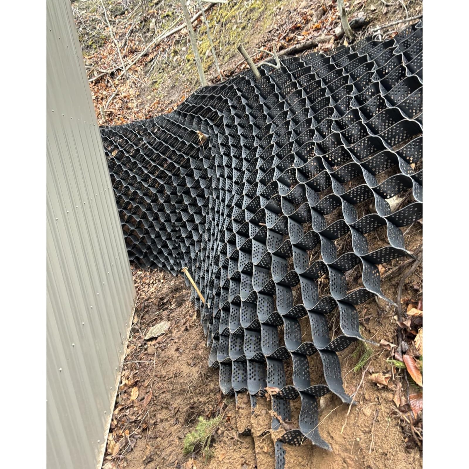 QYMYOZ Mountain Protection Geogrid - 4" Flexible Mud Erosion Control & Slope Stabilizer, Permeable Geoweb for Embankments, 16.5ft x 20ft (5m x 6m)