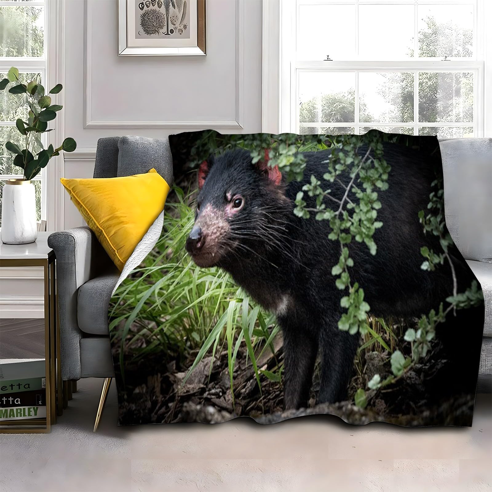 LLSZAHD Black Pig Fleece Blanket, Green Plants Throw Blanket, Soft Warm Fuzzy Washable Blanket for Sofa, Chair, Lap, Travel, Pets, excellent gift (40"x60")