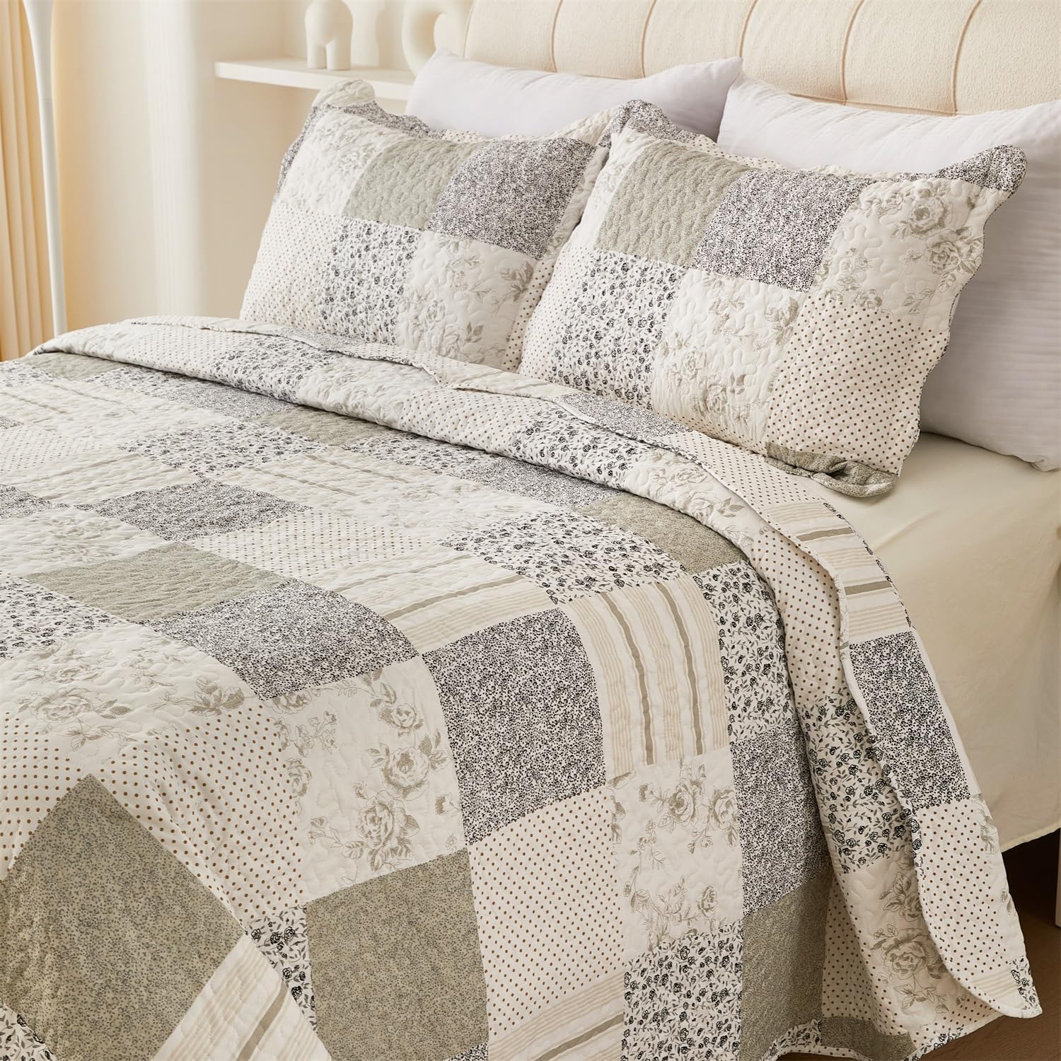Cmfshape Summer Floral Queen Quilt Set,Grey Patchwork Quilts Queen,Reversible Quilted Bedspread with 2 Shams, Vintage Farmhouse Coverlet(Grey, Queen90 x90) - Image 3