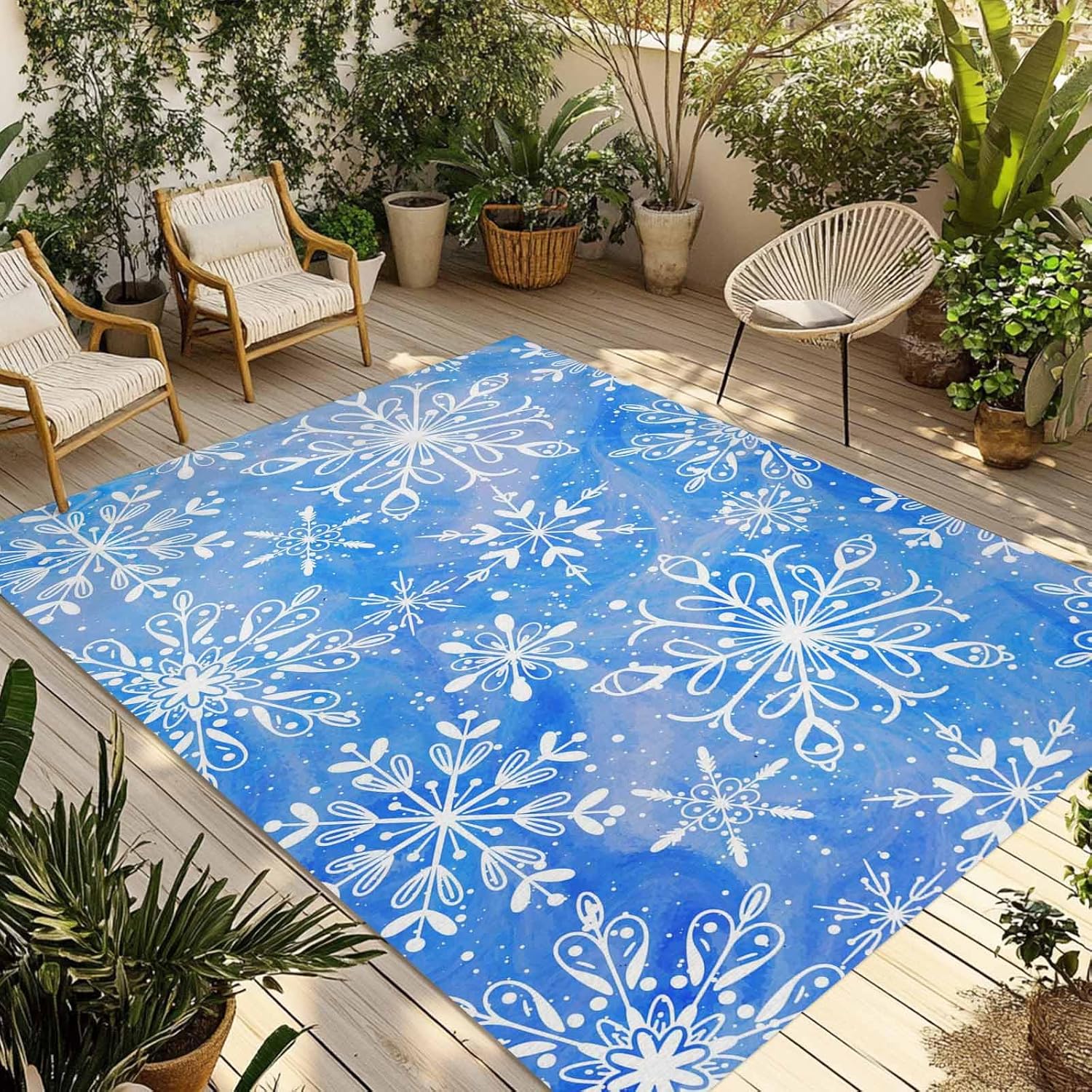Christmas Outdoor Rug 4x6 ft Snowflake Outdoor Large Area Rug Non Slip Rubber Blue White Winter Snow Front Door Mat RV Rug Camping Carpet Patio Outdoor Rugs for Backyard Balcony Deck Porch Indoor