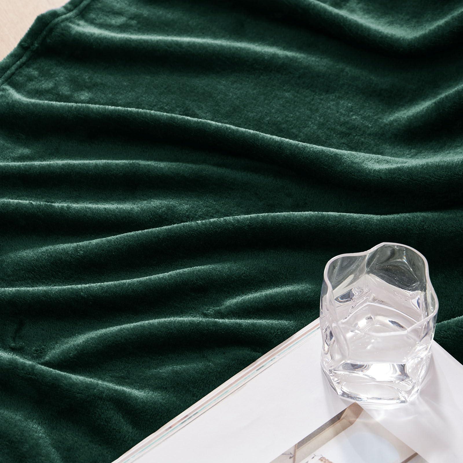 Forest Green Flannel Velvet Plush Throw Blanket