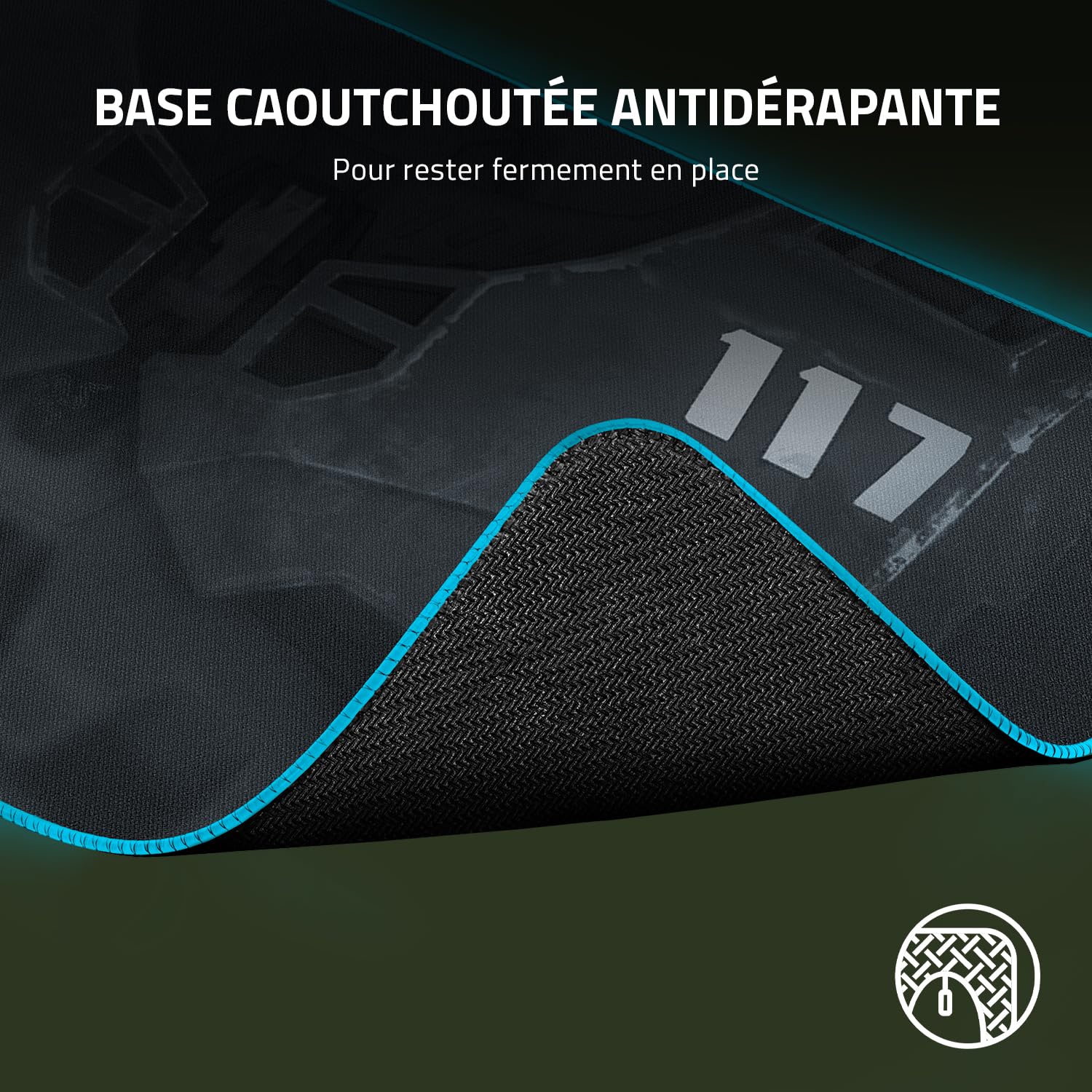 Razer Goliathus Extended Chroma - Tapis de Souris Gaming XXL Extra Large et Doux avec éclairage RGB (Support de câble, Surface en Tissu, Bord matelassé) Halo Infinite Ed.