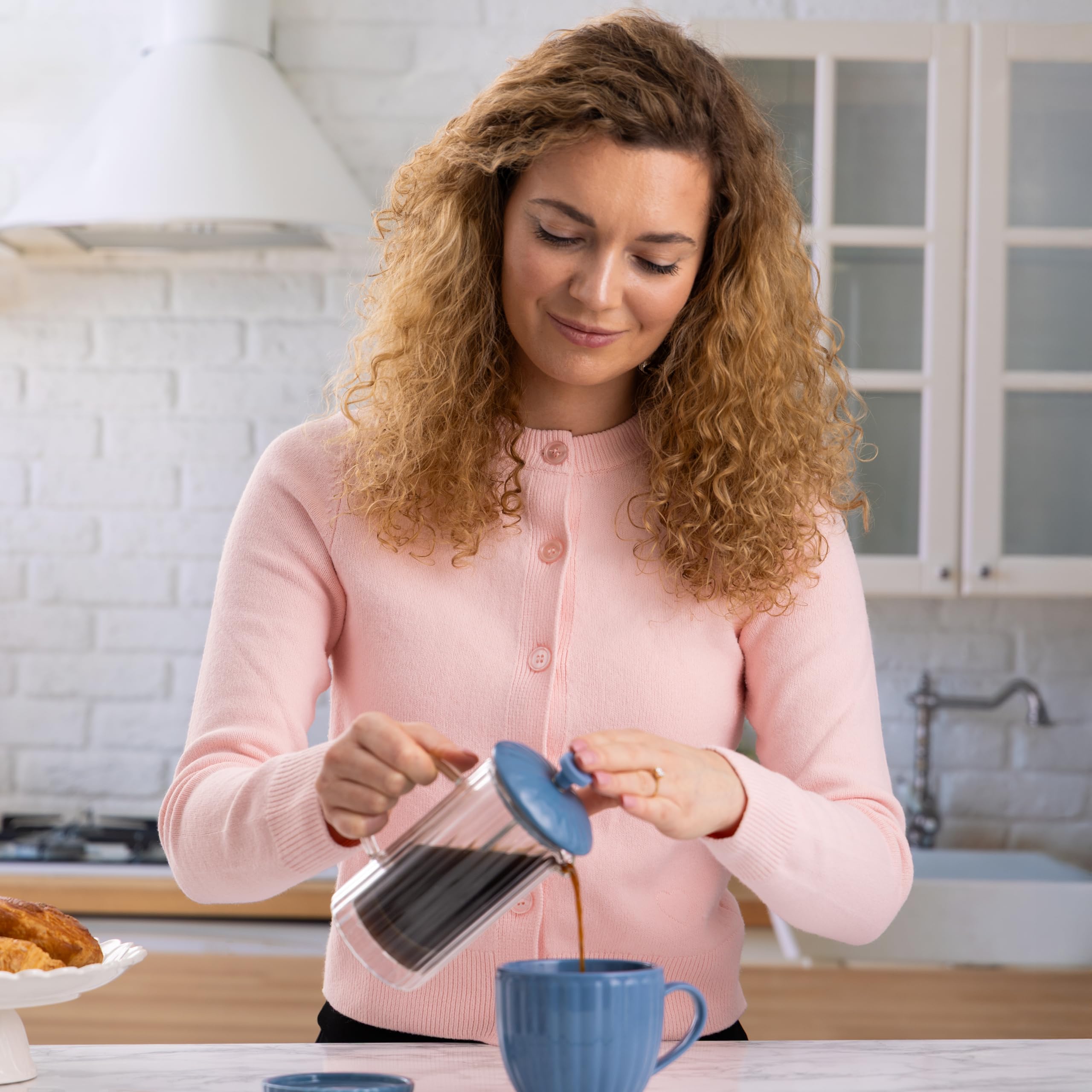 Price & Kensington Luxe French Press Bluebell Cafetiere 350 ml (do 1-1,5 małych filiżanek), ekspres do kawy z podwójną ścianką z filtrem tłokowym ze stali nierdzewnej, ceramiczna podstawka