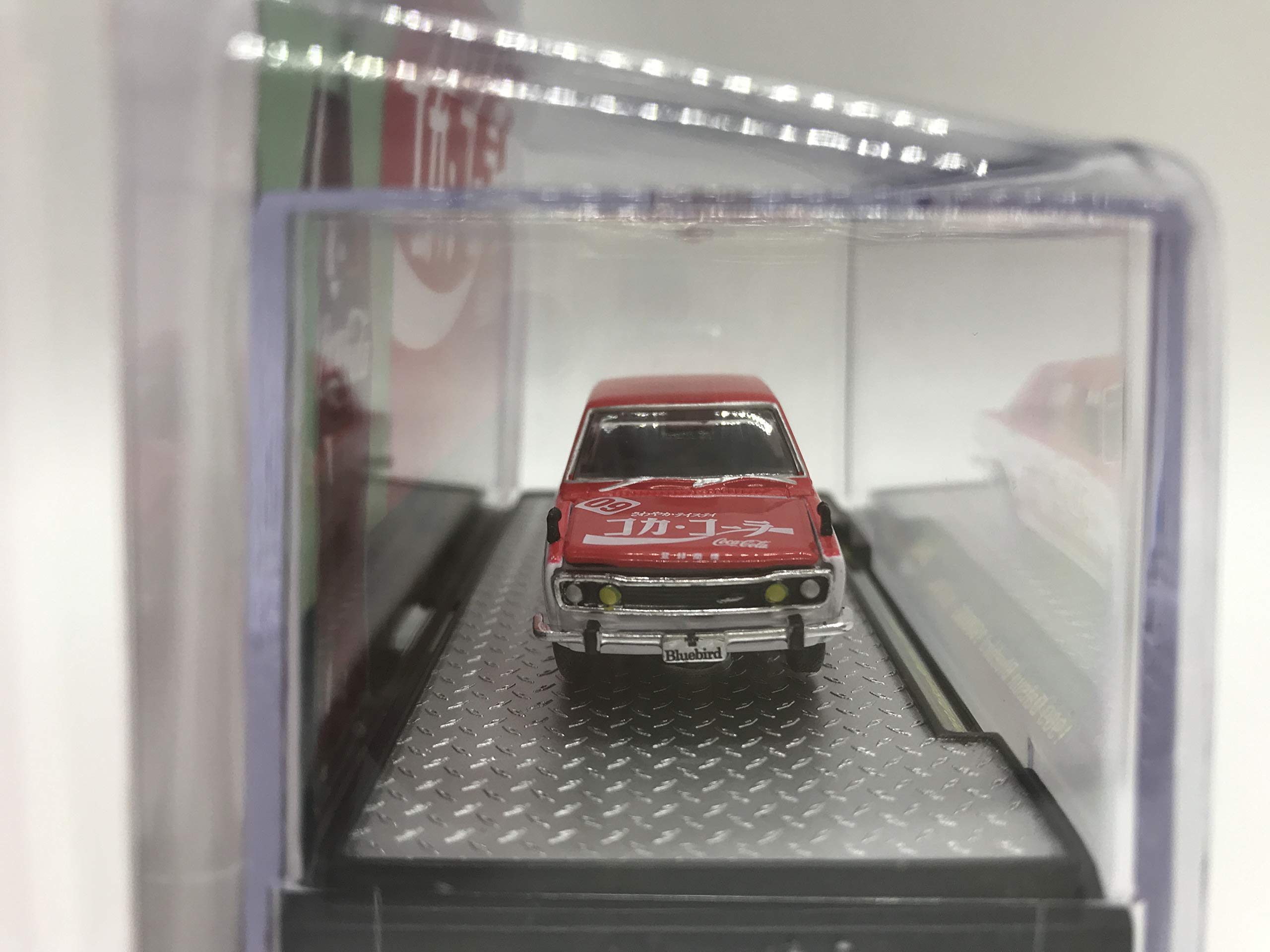 Amazon.com: M2 Machines 1969 Datsun Bluebird 1600SSS カスタム 1:64