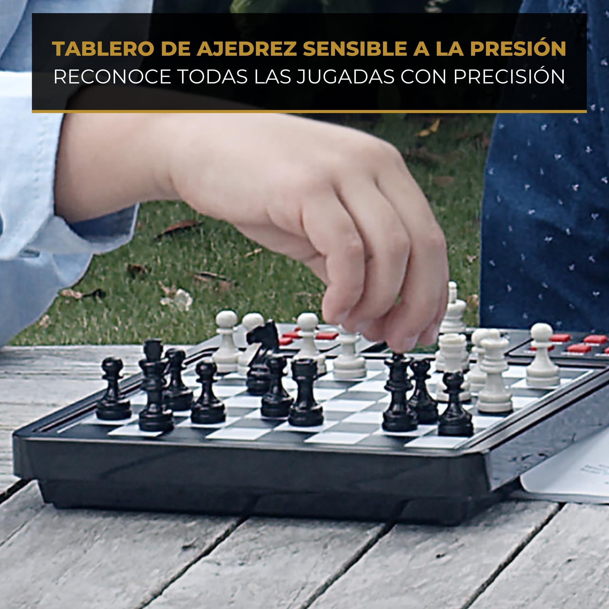 MILLENNIUM Kárpov Escuela de ajedrez: Ordenador de ajedrez con Manual de Aprendizaje, tareas interactivas y con Voz, para Principiantes y niños. Ideal también para escuelas y Clubes.