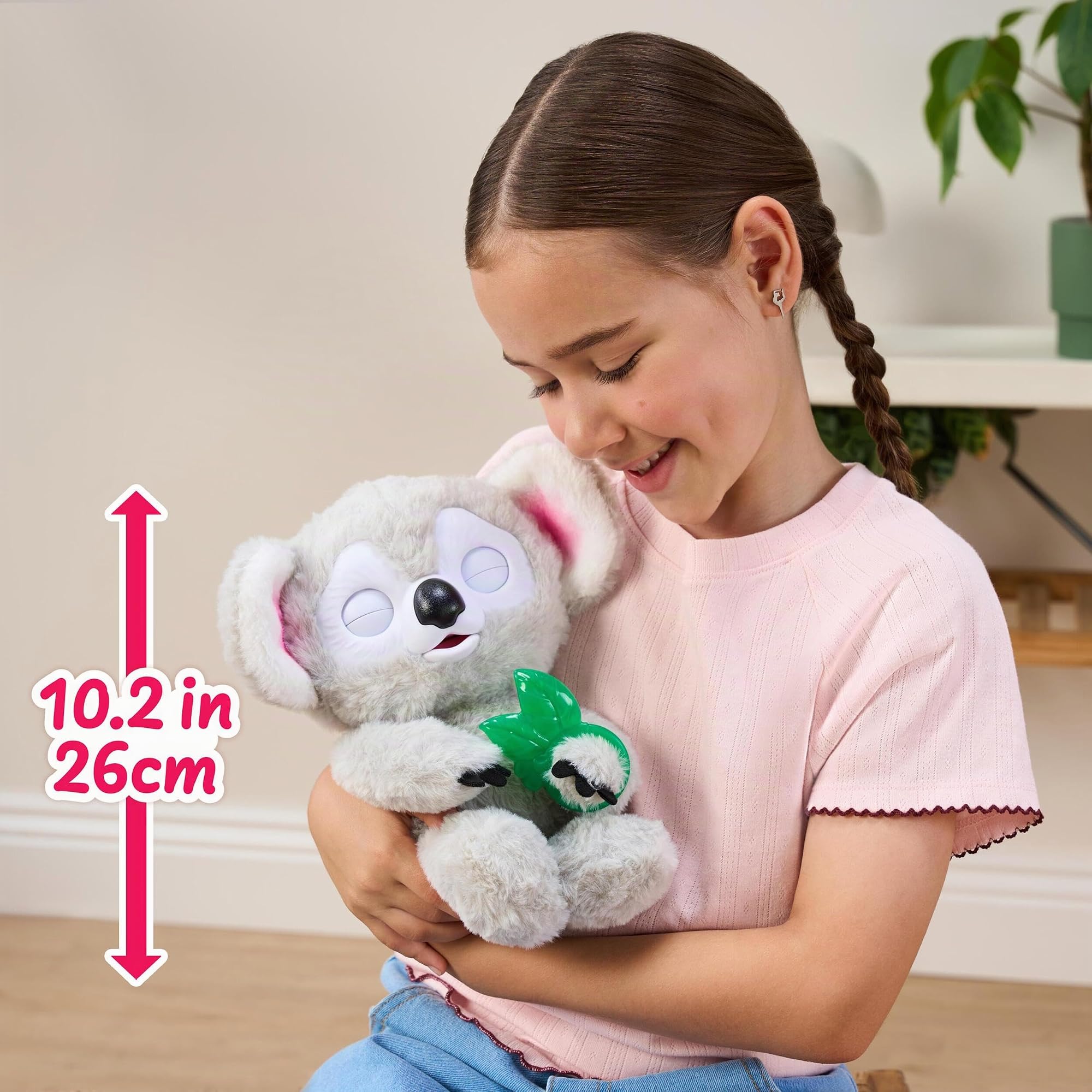 Little Live Pets My Baby Koala - Kiki - Peluche Interactivo con +40 Sonidos y reacciones - 26 cm - Bosteza, Parpadea y mordisquea su Hoja - Regalo Ideal para peques a Partir de 4 años