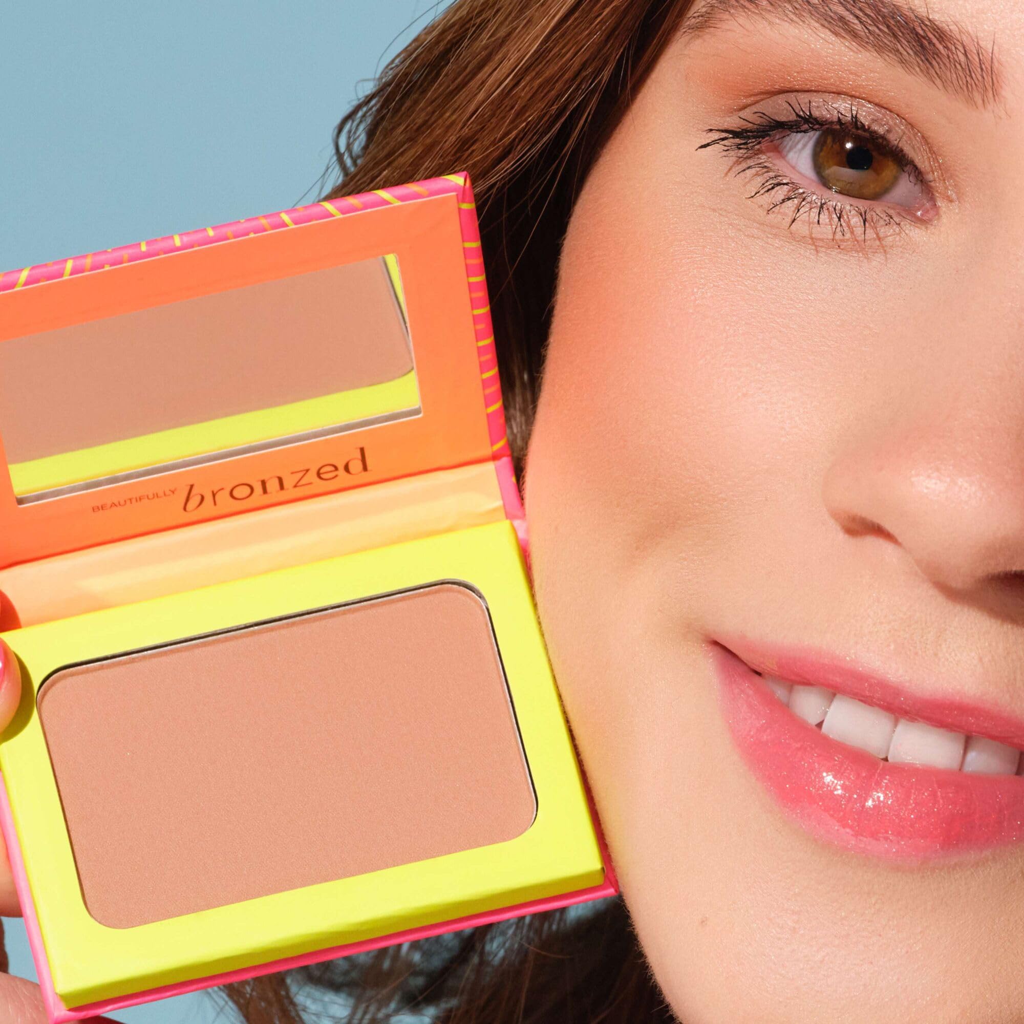 ARTDECO Sunkissed puder brązujący – delikatna opalona cera i naturalny blask – kompaktowy puder o jedwabistej teksturze – 1 sztuka