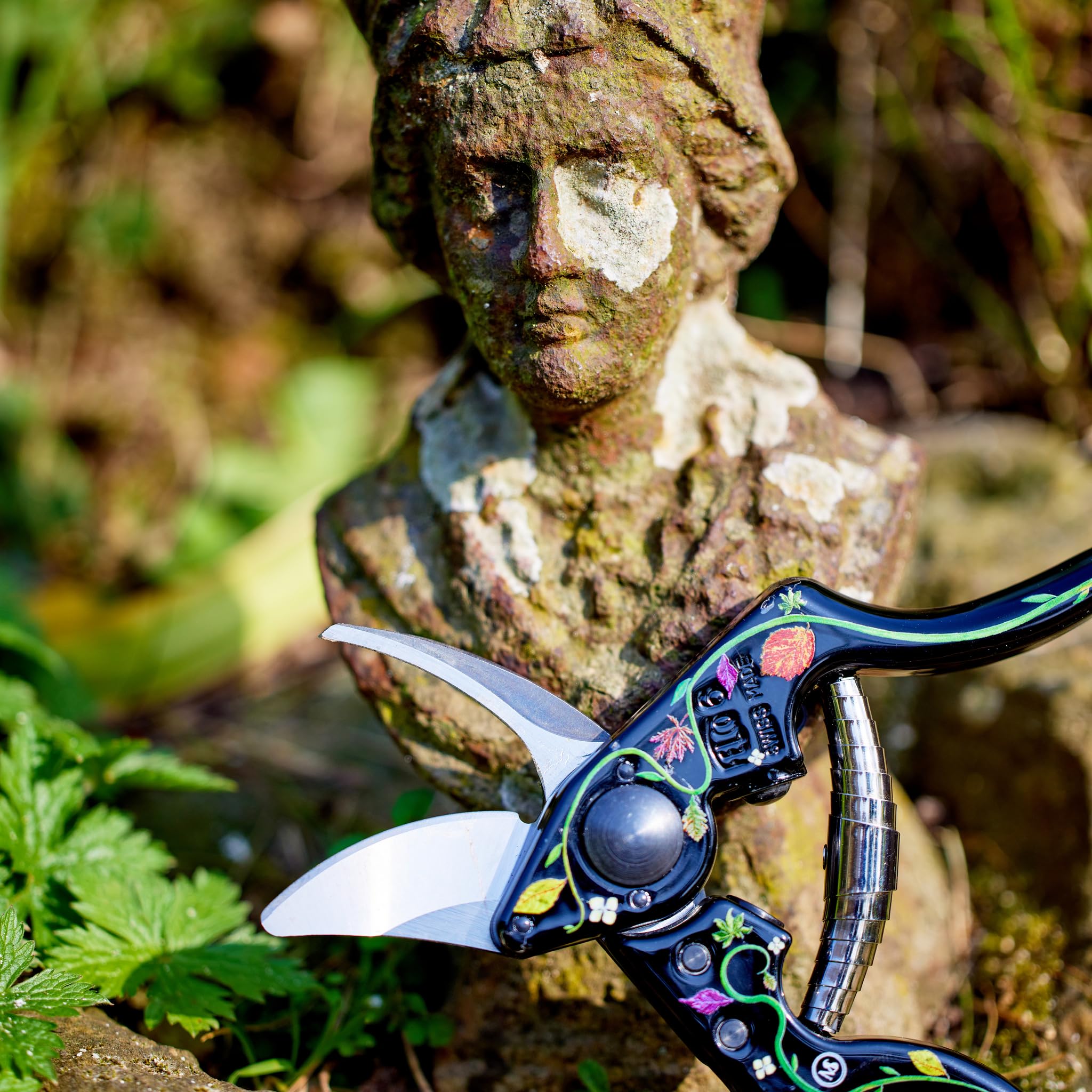 FELCO 6 Ed. Stéphane Marie Einhand Gartenschere (Baumschere für mittelgroße Hände, Länge 195 mm, Rebschere mit spitz zulaufendem Schneidkopf, Griff aus Aluminium)