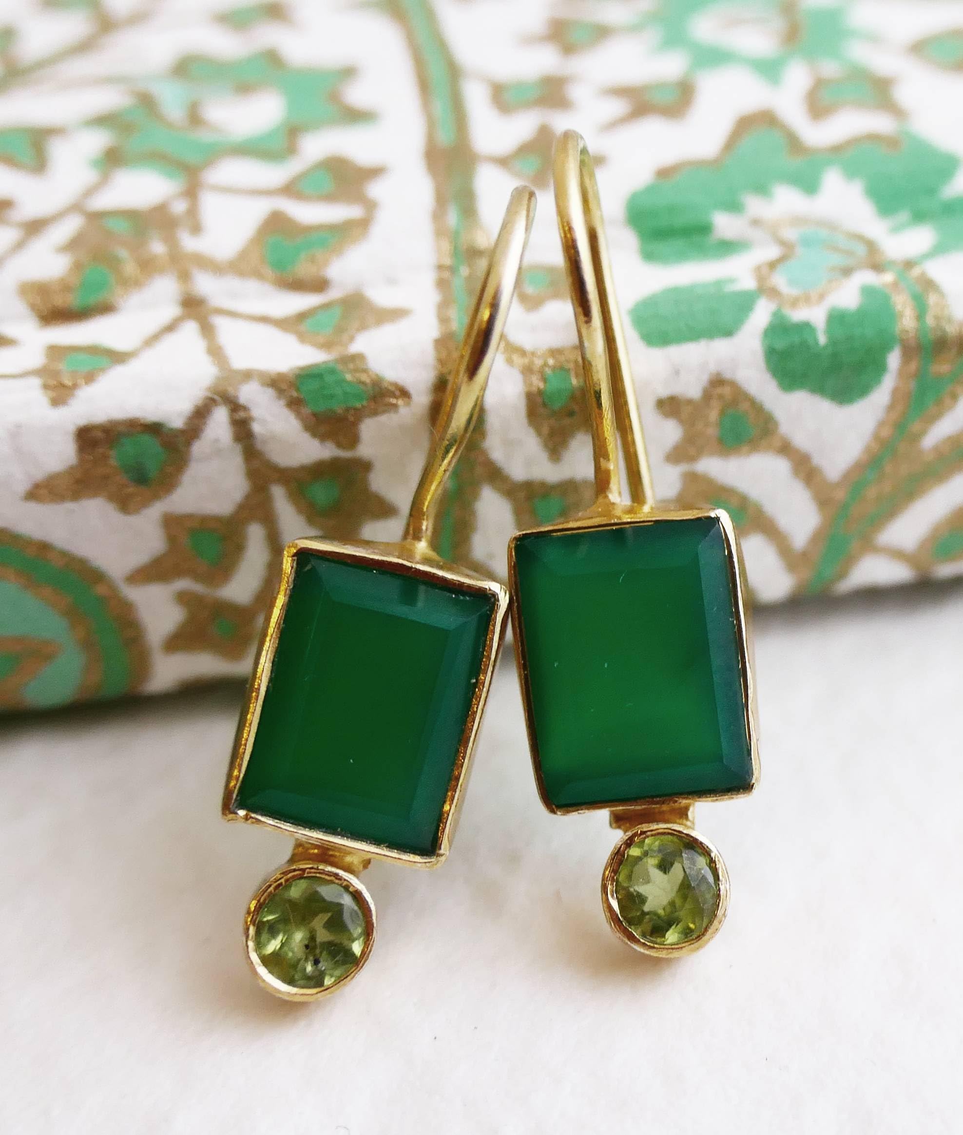 Orecchini in Argento 925 Placcato Oro con Onice Verde e Peridoto