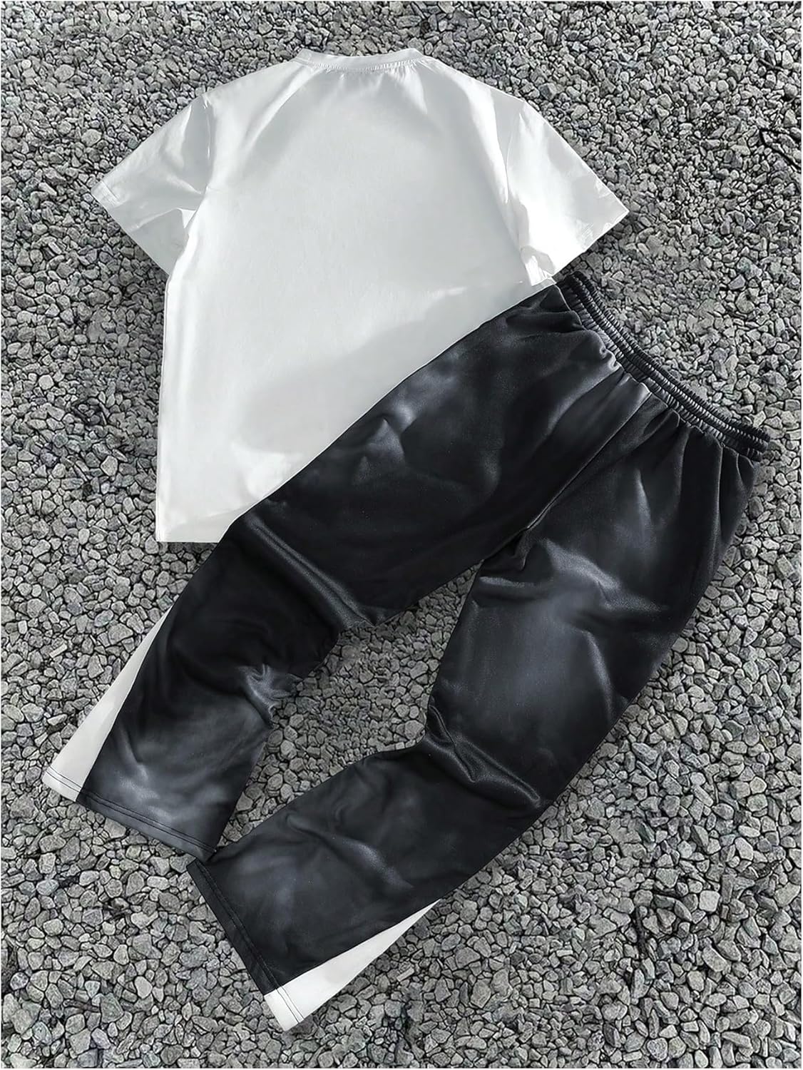 Men's 2 Piece Outfits Short Sleeve Letter Graphic Tees and Drawstring Flared Sweatpants Tracksuits Set - Image 2