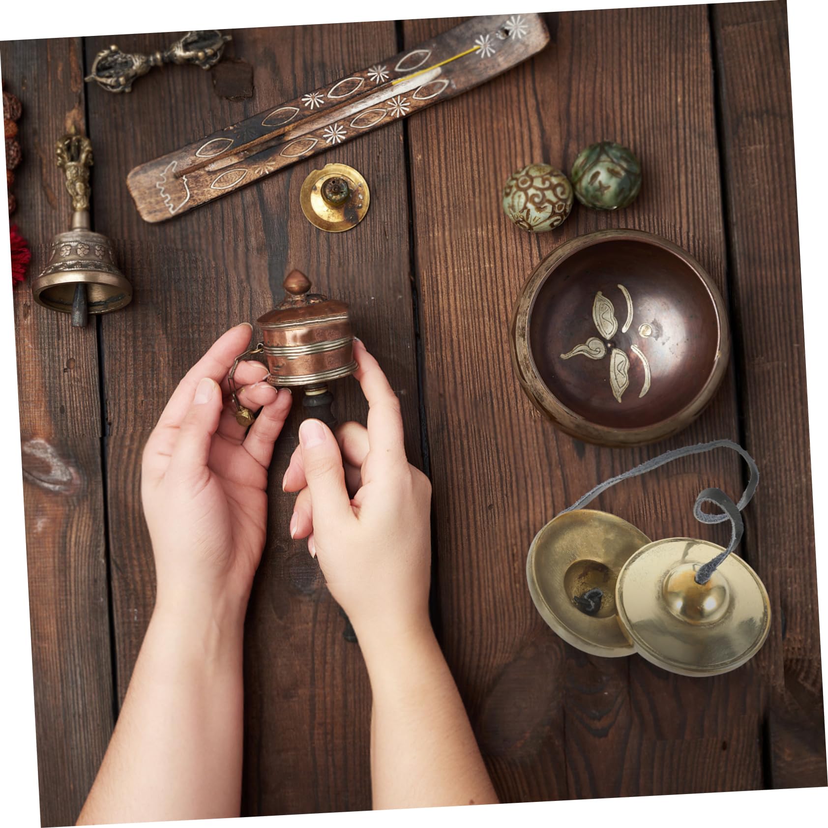 Hemoton Nepalese Handmade Pure Copper Cymbal Bell Meditation Chime Bells for Yoga Percussion Instrument Set