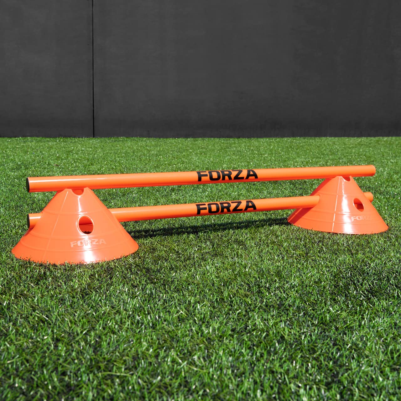 FORZA Set Ostacoli con Coni - Esercizi Ad Alta Intensità | Set Calcio | Accessori per Addestramento | Set con Cinesini E Pali | Agilità E velocità | Attrezzature per Scuola