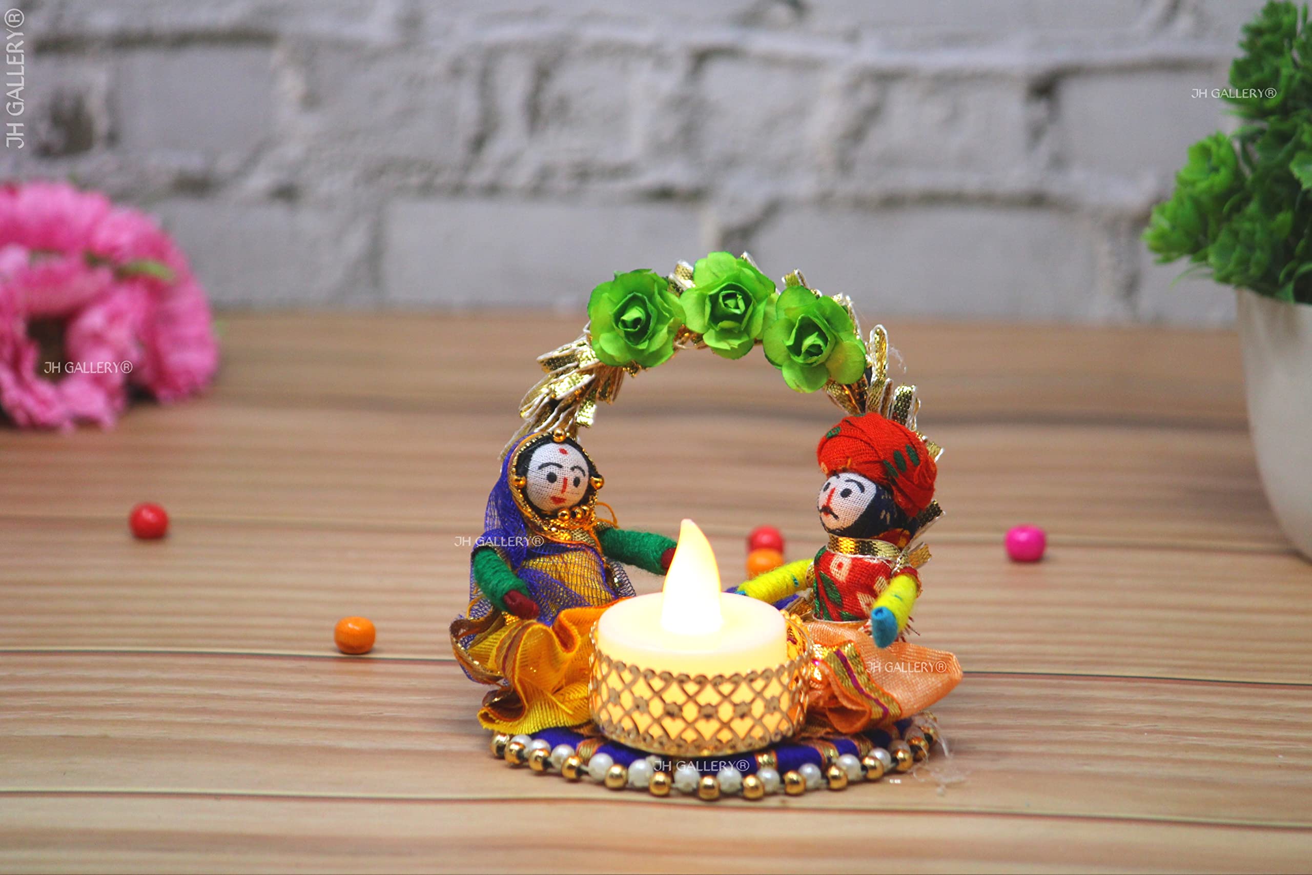 JH Gallery Recycled Material Rajasthani Raja Rani Puppet Dolls Decorative Tealight Candle Holder Multicolor (Pack of 2) - Image 4 thumbnail