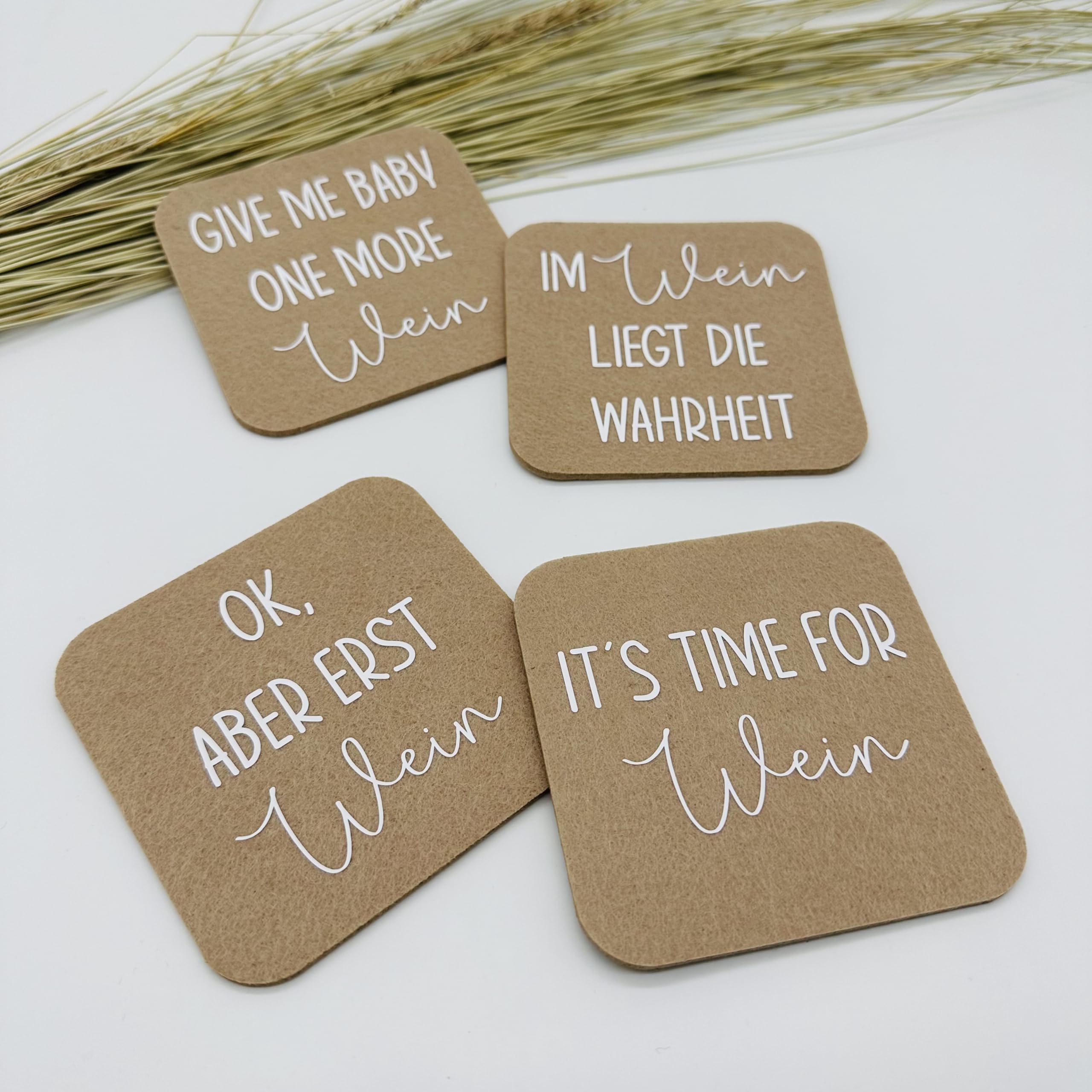 Sottobicchieri In Feltro Spessi 5 Mm, Set Da 4 (o Più), Forma Rotonda 10x10 Cm, Fatti A Mano, Regalo Simpatico Per Amanti Del Vino