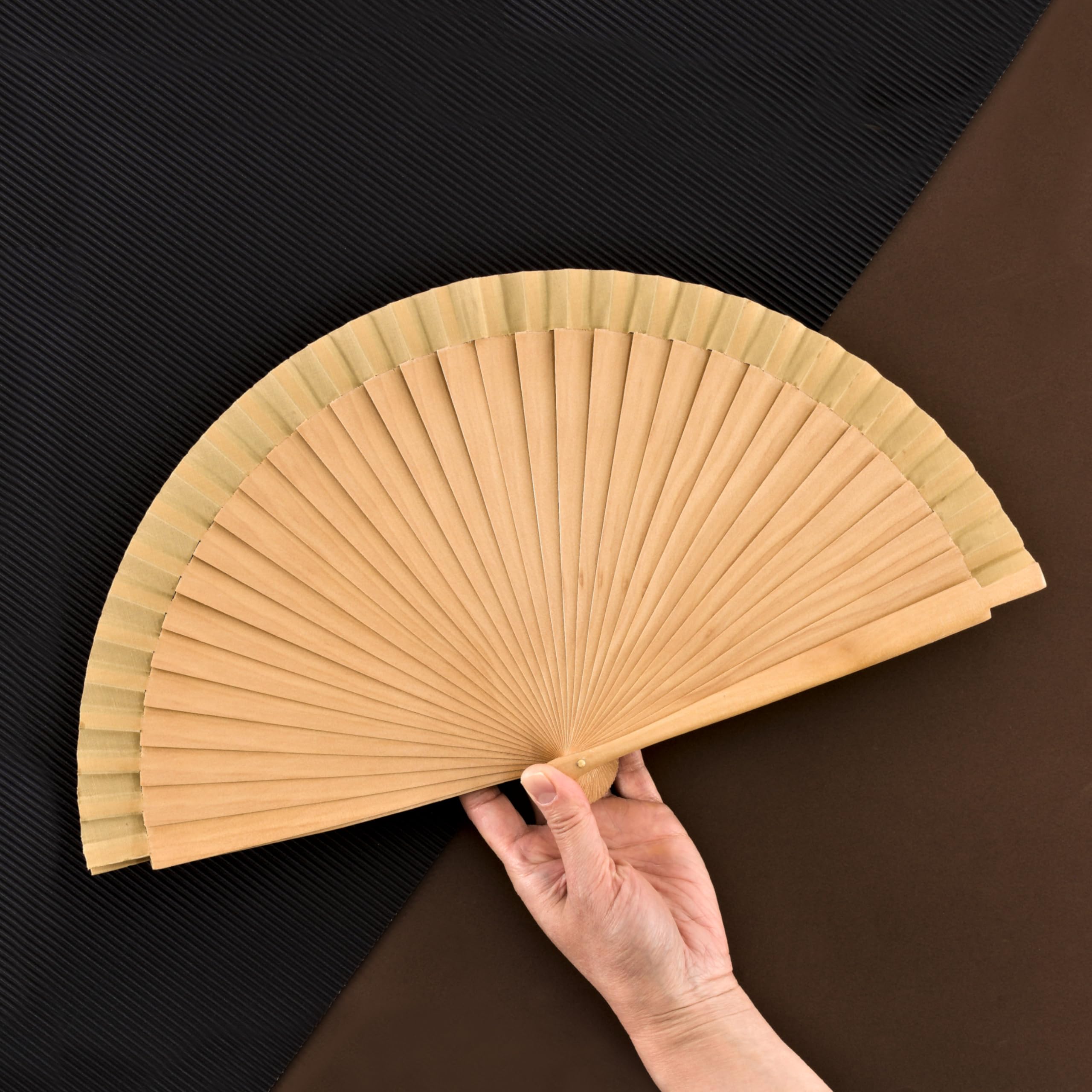H.U.S.L® Pack 12 unds Abanicos Madera Españoles con Tela Lisa 23cm, Detalles para los Invitados, Regalos de Boda, Fiestas, Comuniones y Otros Eventos (Beige_(23cm_12Unidades))