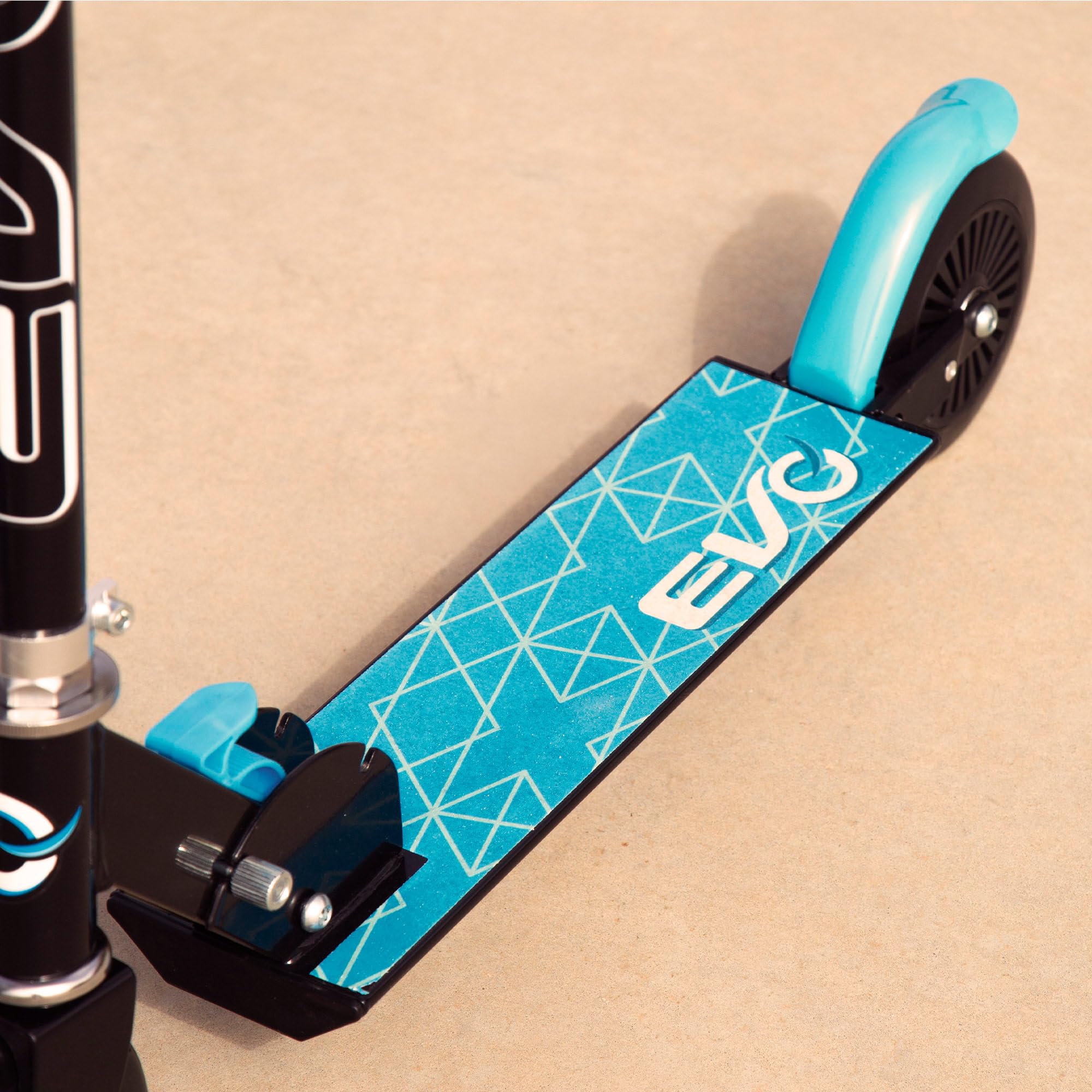 ColorBaby EVO Patinete 2 Ruedas Plegable, Color Azul, Manillar Ajustable 3 Alturas, Freno Trasero, ABEC-5, Tamaño 65x32x76 cm, Peso máx. 50 kg, Juguetes niños 5 años, Patinetes Infantiles (54342)