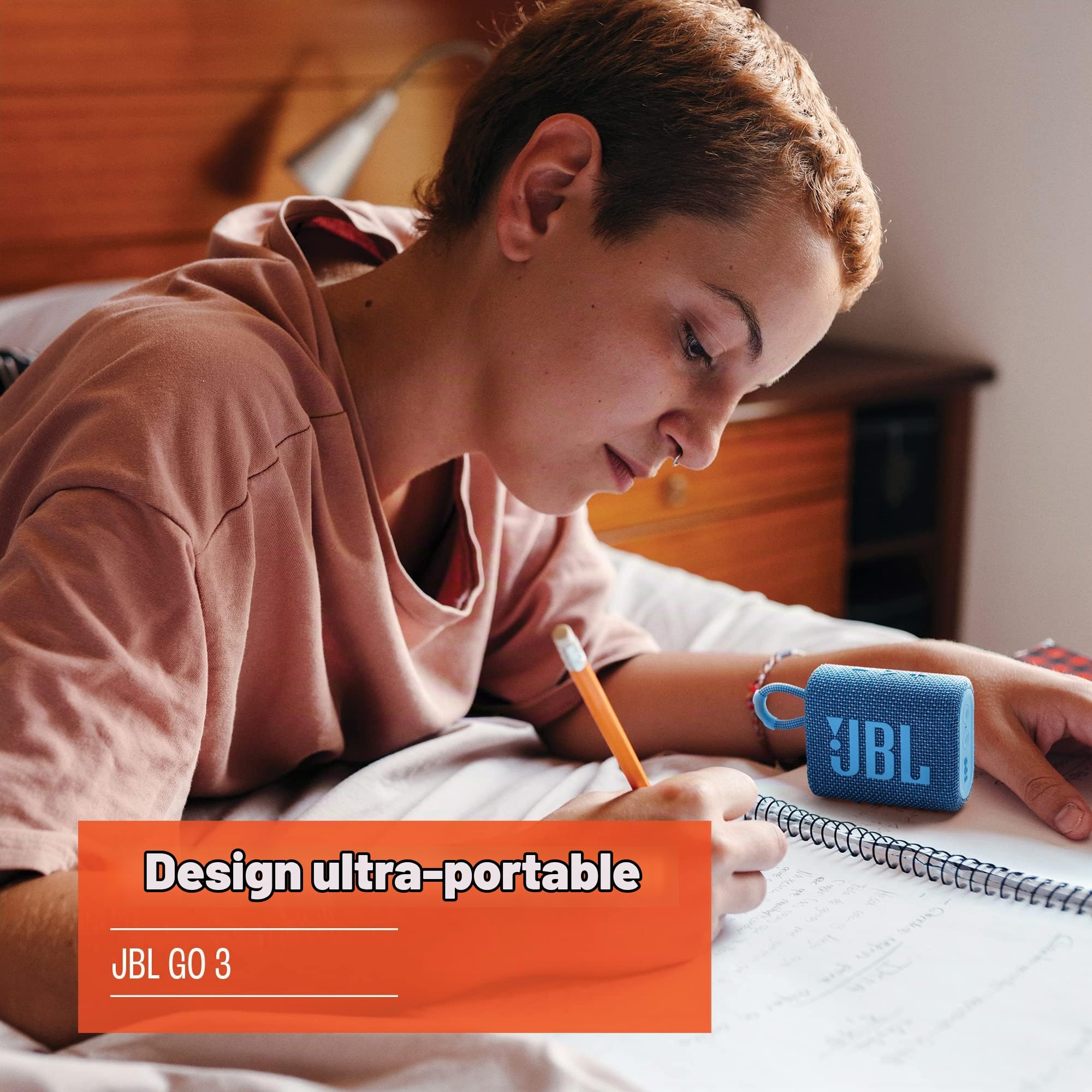 JBL Go 3, Enceinte Bluetooth portable compacte et puissante au style audacieux, Étanche à l’eau et à la poussière, Autonomie 5h, Bleue