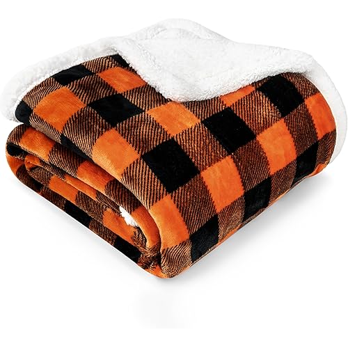 PAVILIA Black Orange Buffalo Plaid Sherpa Throw Blanket for Couch, Plush Halloween Checkered Fleece Blanket and Throws, Soft Fuzzy Flannel Blanket for Sofa Bed, Warm Cozy Winter Blanket Gift, 50x60