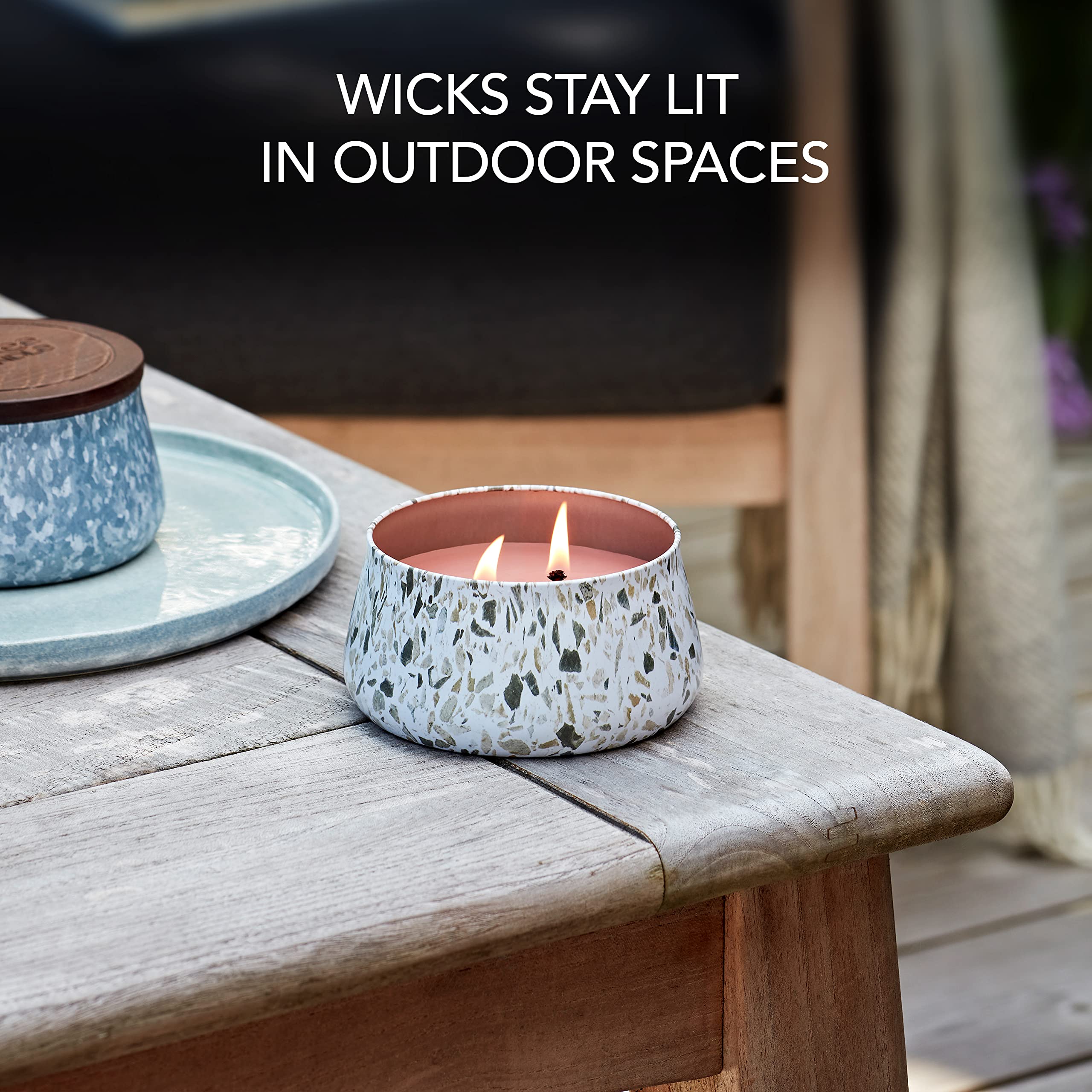 Yankee Candle Świeca Citronella Outdoor | Średnia świeca Ocean Hibiscus | Czas palenia: do 24 godzin | Kolekcja na zewnątrz