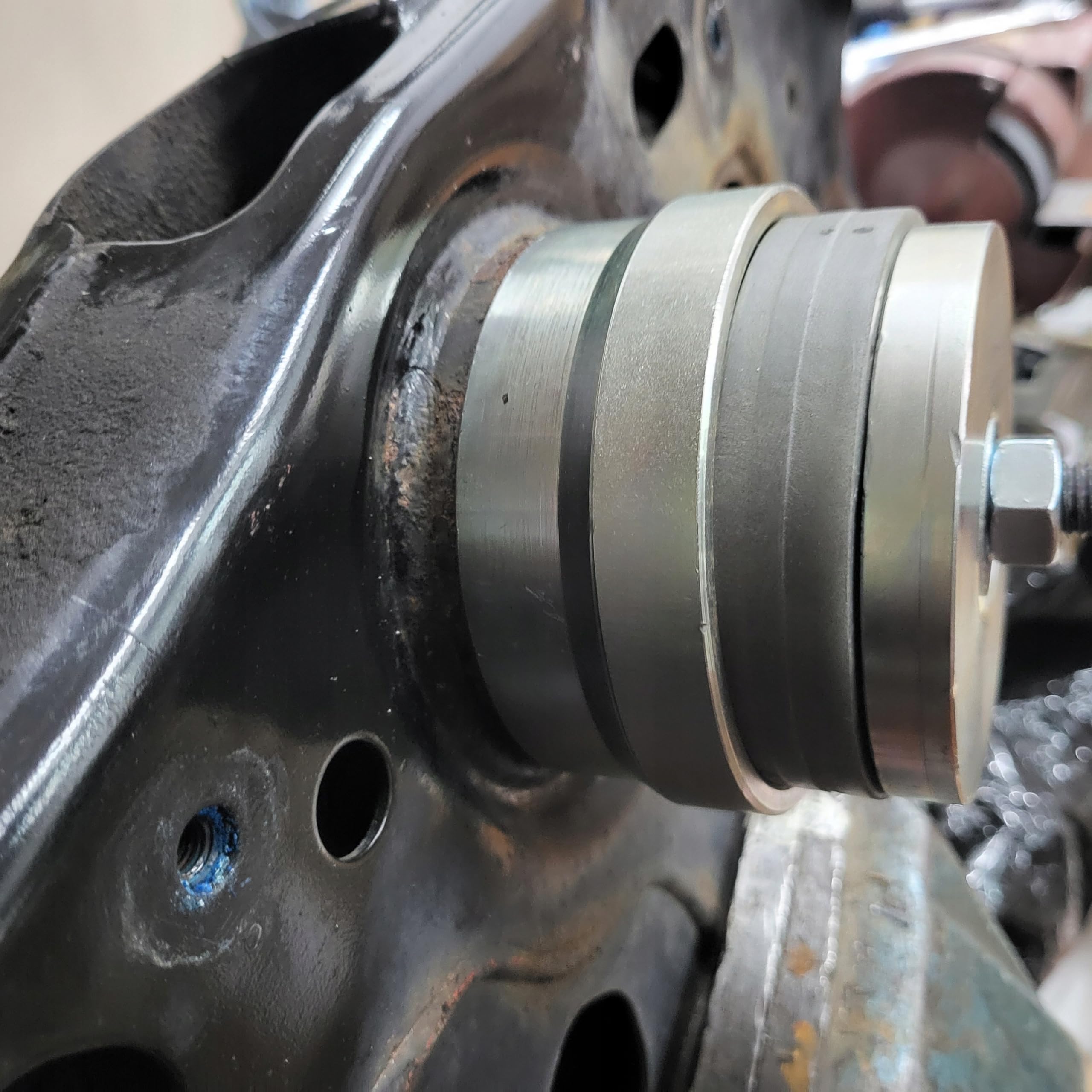 AMD TOOLS Soporte para motor de cojinete de motor, buje de goma, extractor de herramientas de prensa para VW Audi para Skoda de 2012 a 2024
